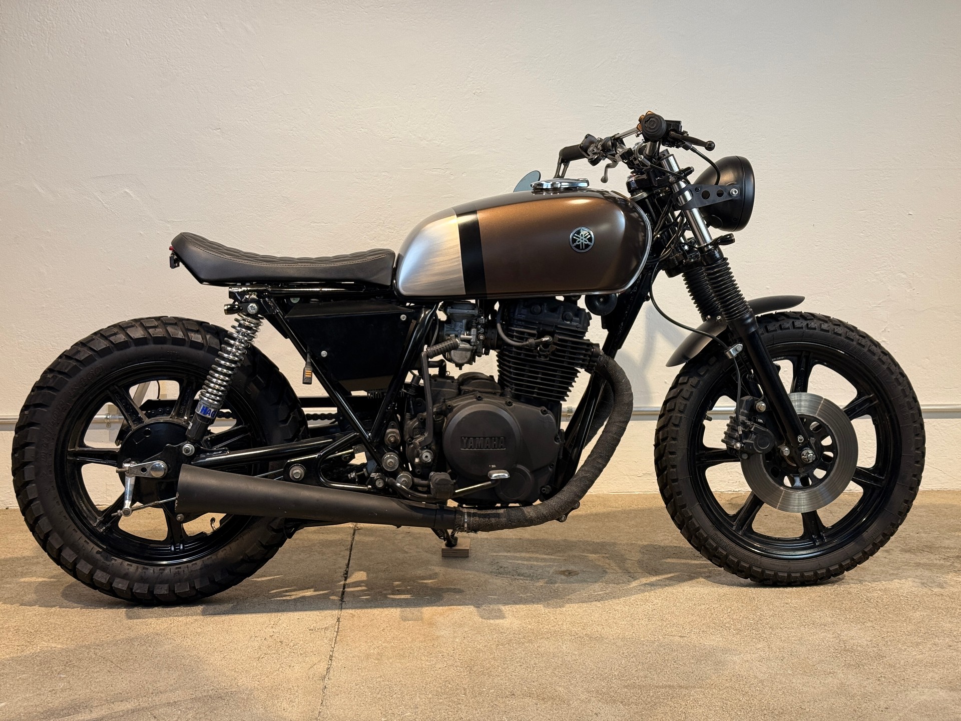 YAMAHA XS 250 SE-image-0