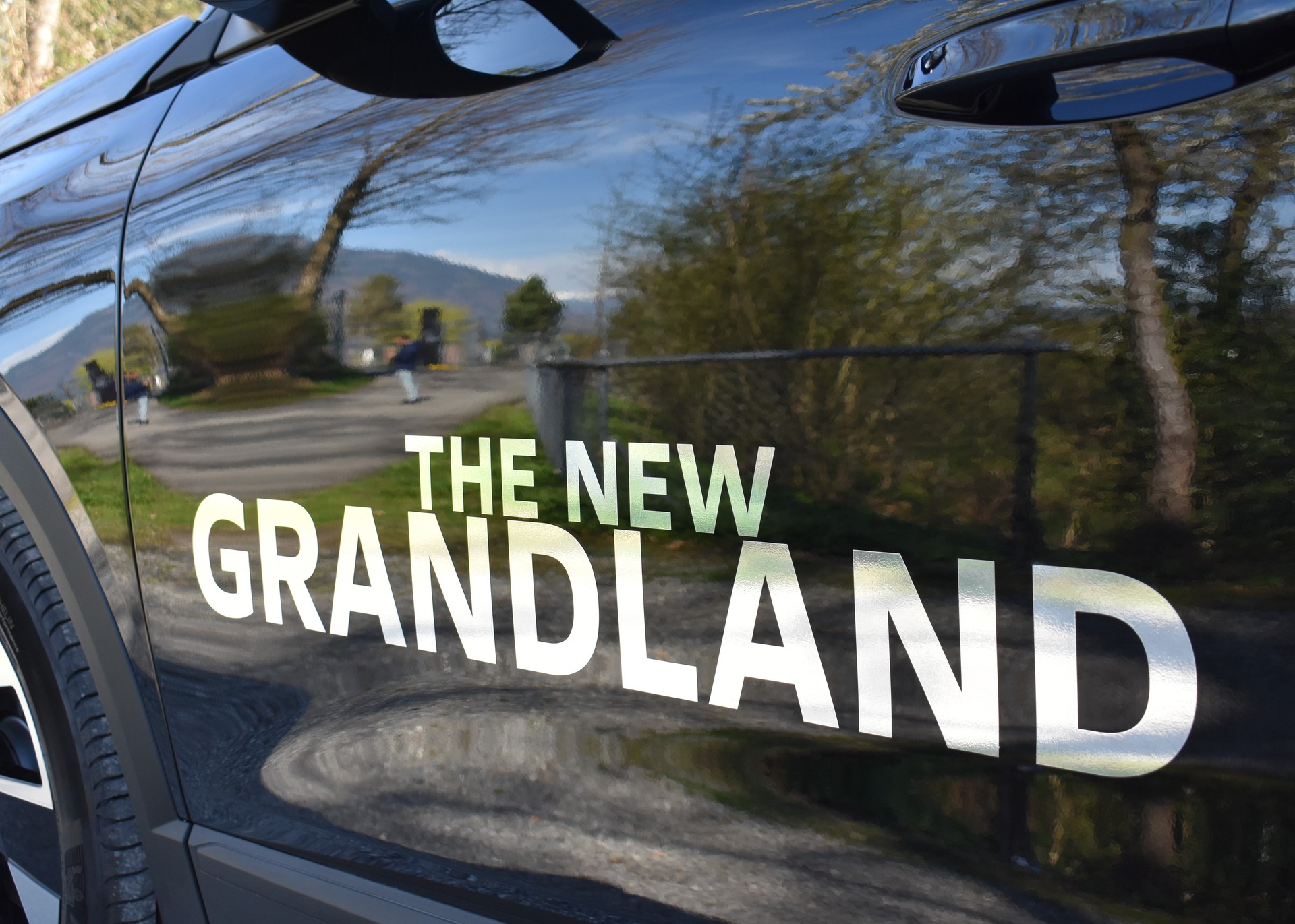 OPEL Grandland 1.2MHEV GS eDCT-image-18