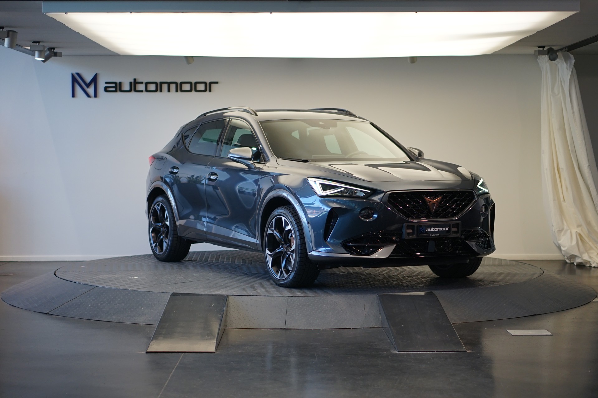 CUPRA Formentor 2.0TSI VZ 4Drive DSG-showroom-element-2