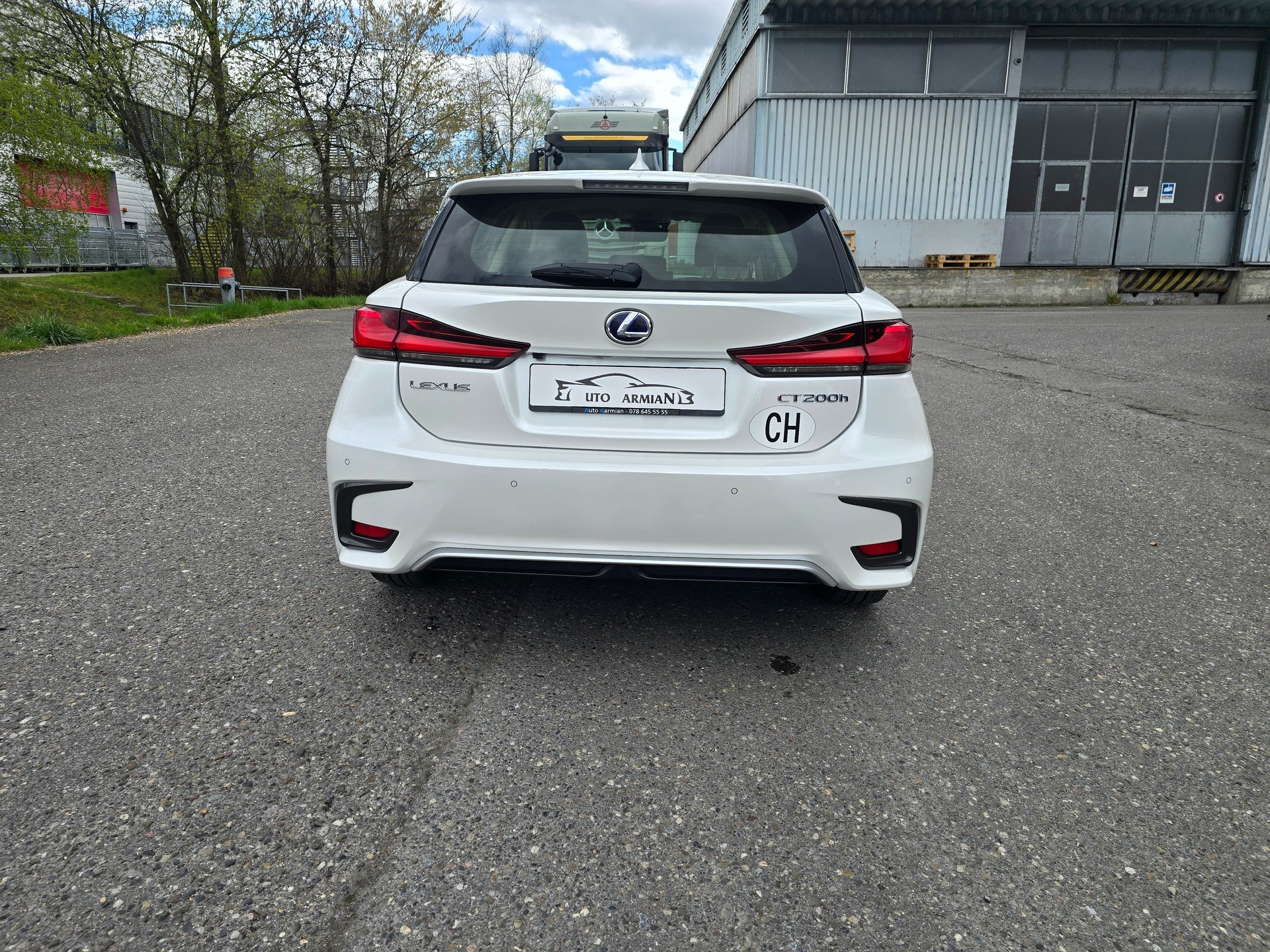 LEXUS CT 200h 1.8 excellence CVT-showroom-element-3