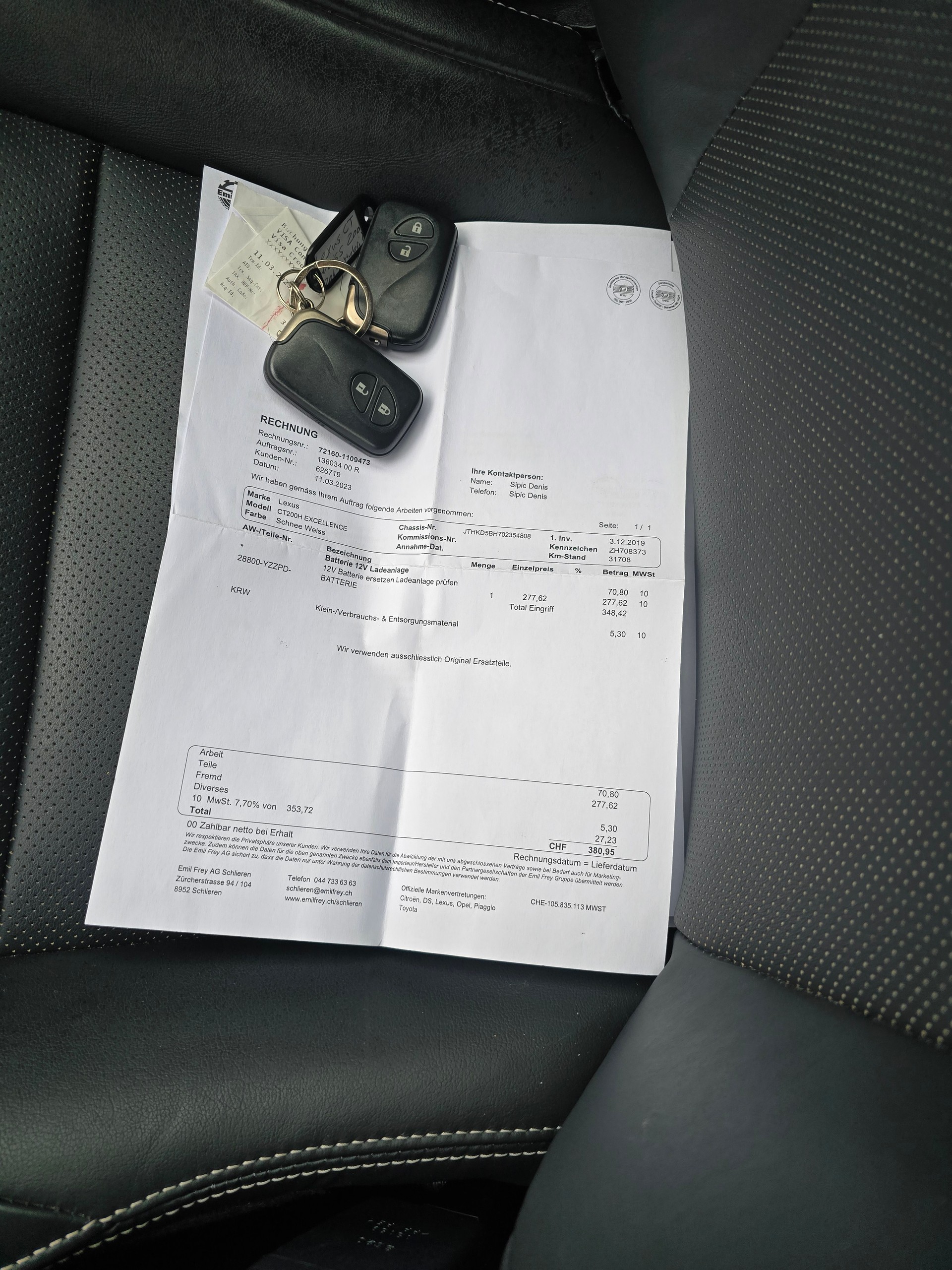 LEXUS CT 200h 1.8 excellence CVT-image-26