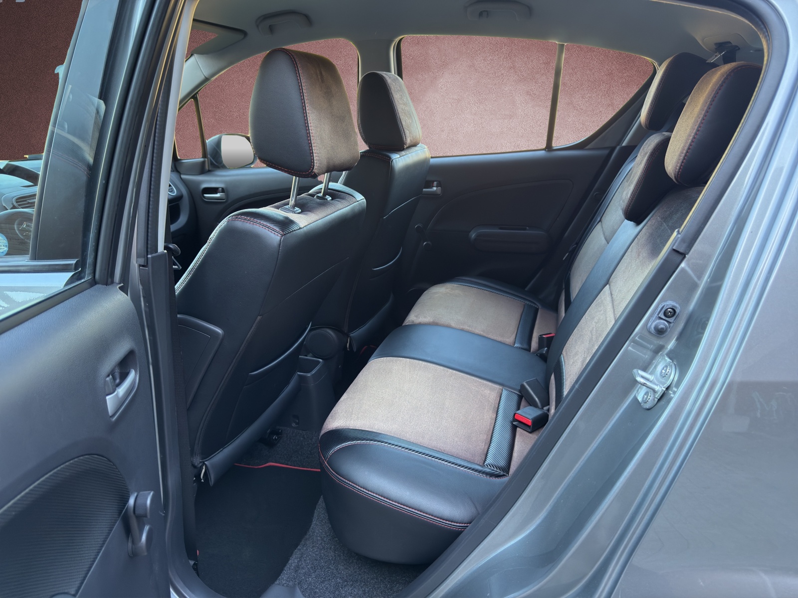 SUZUKI Splash 1.2i 16V GL Top Indigo Automatic-image-10
