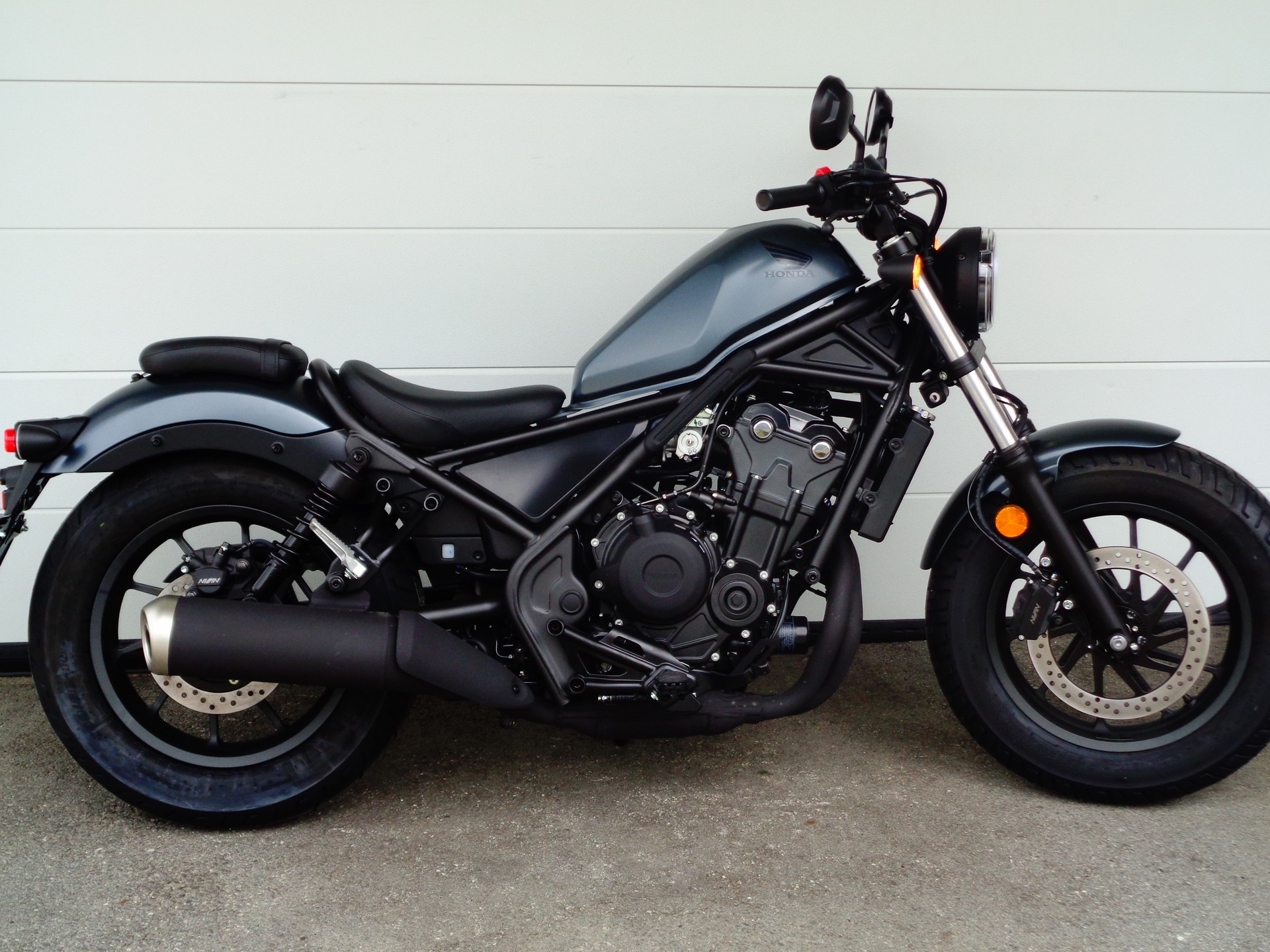 HONDA CMX500 Rebel-image-1