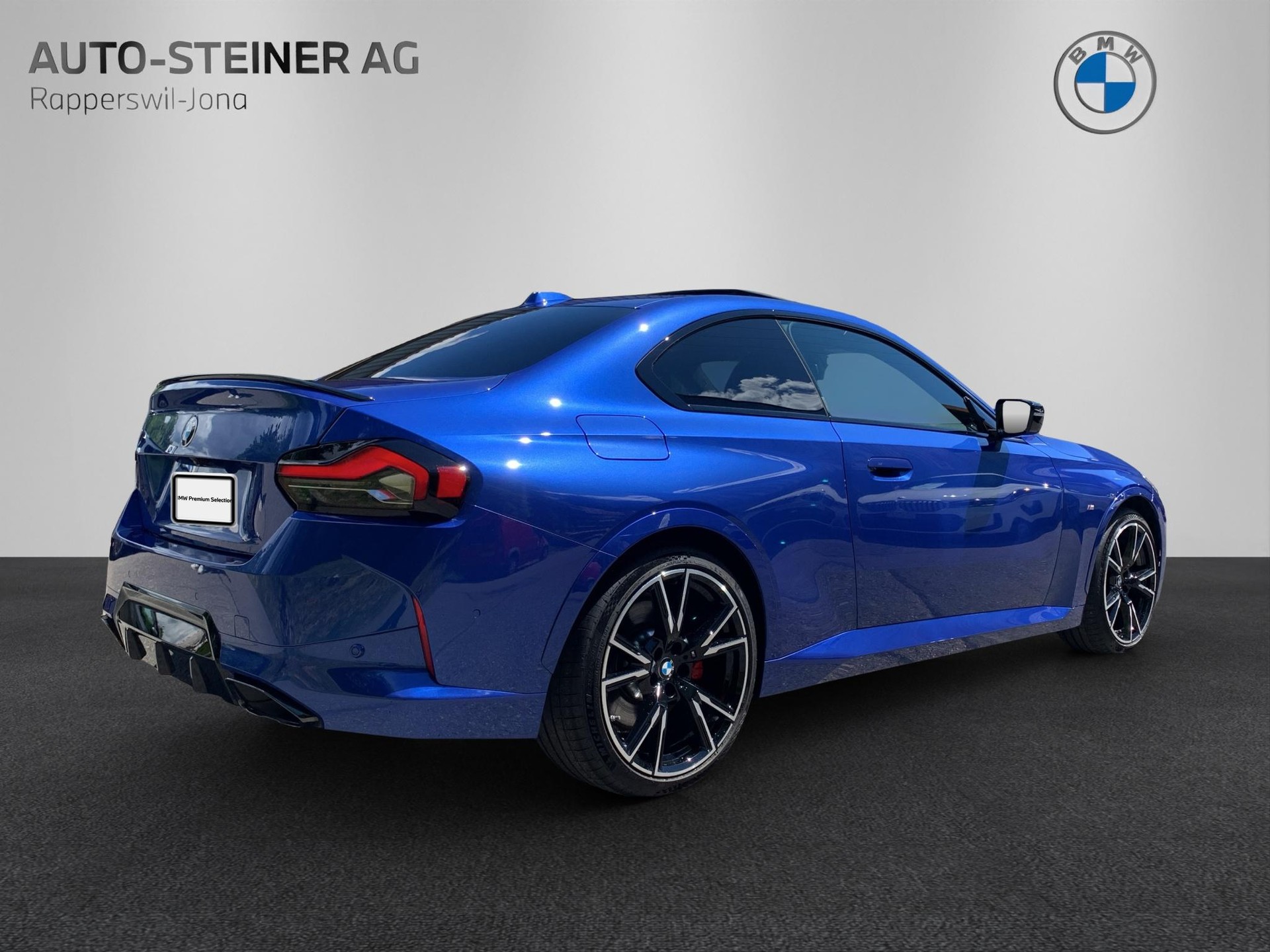 BMW M240i xDrive M Sport Pro Steptronic-image-4