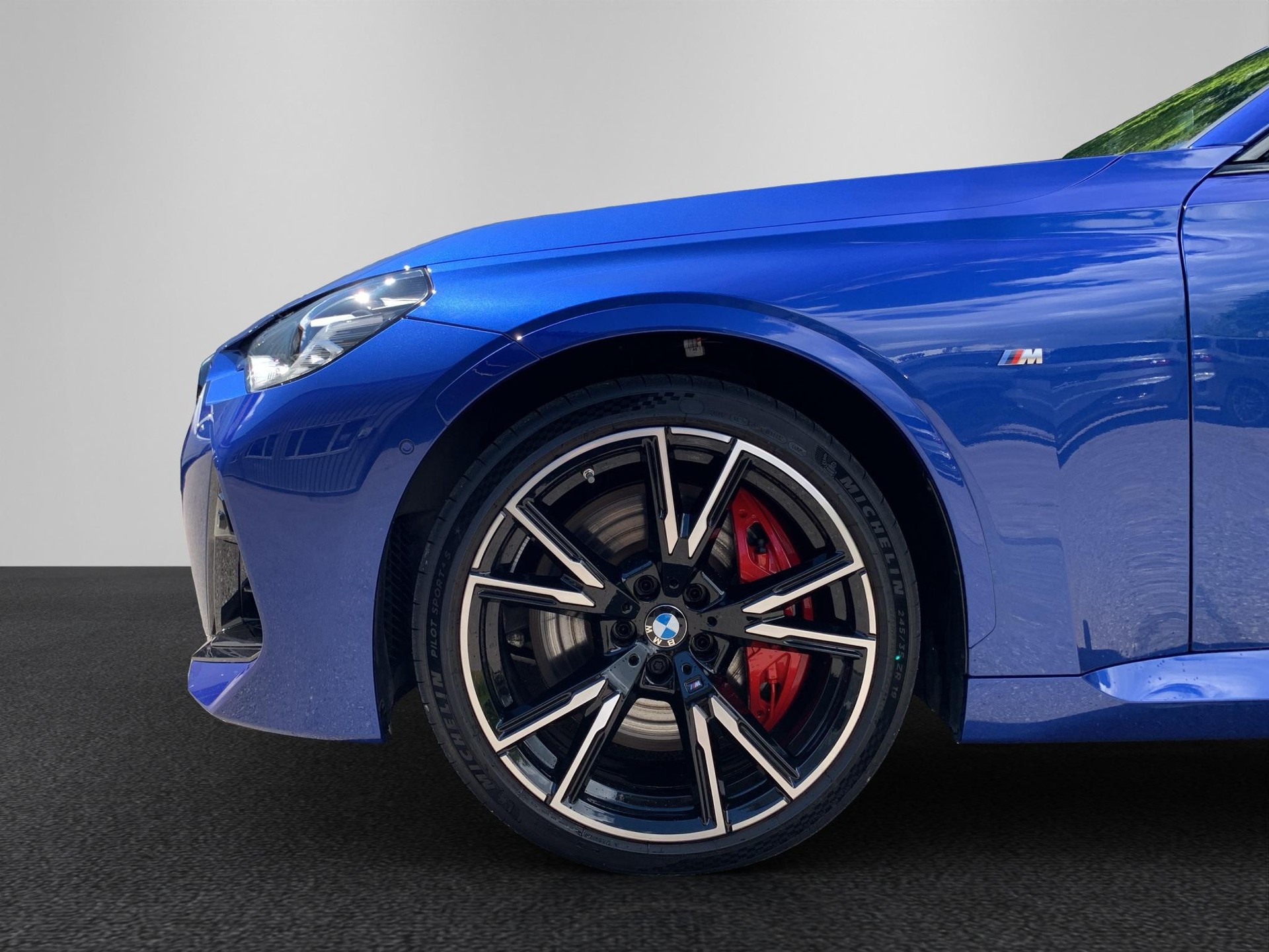 BMW M240i xDrive M Sport Pro Steptronic-image-9