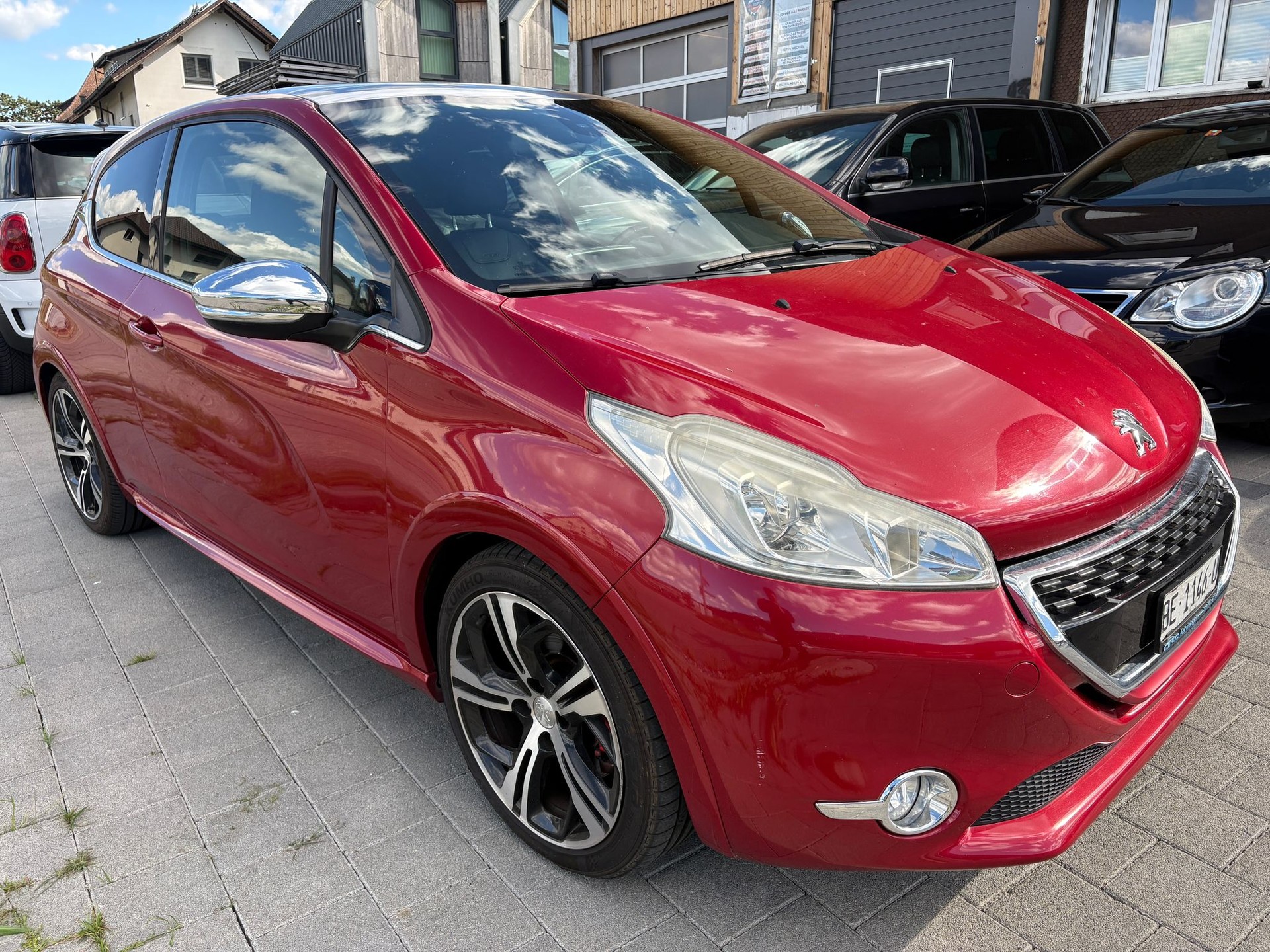 PEUGEOT 208 1.6 Turbo GTi