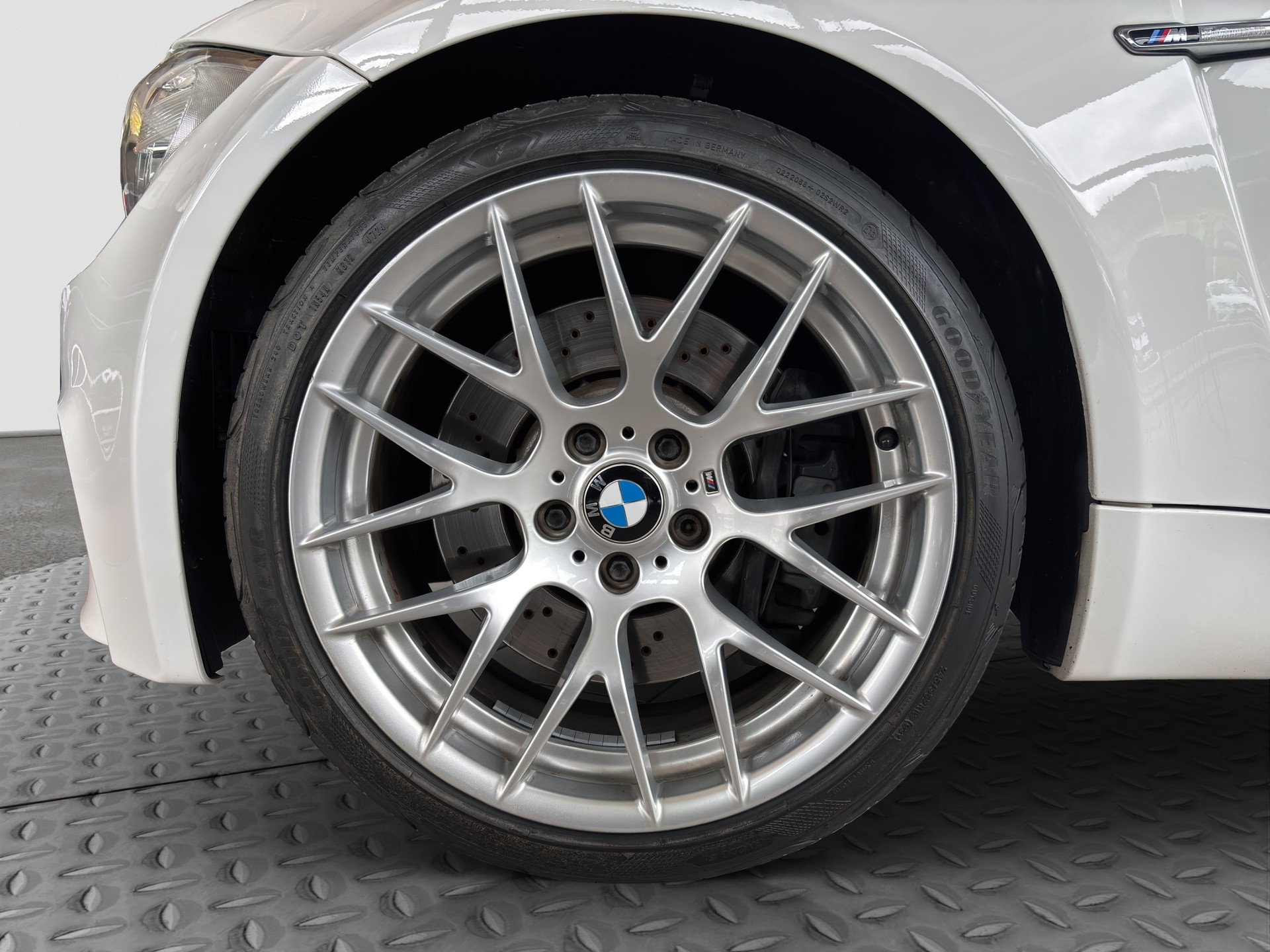 BMW 1er M Coupé-image-24