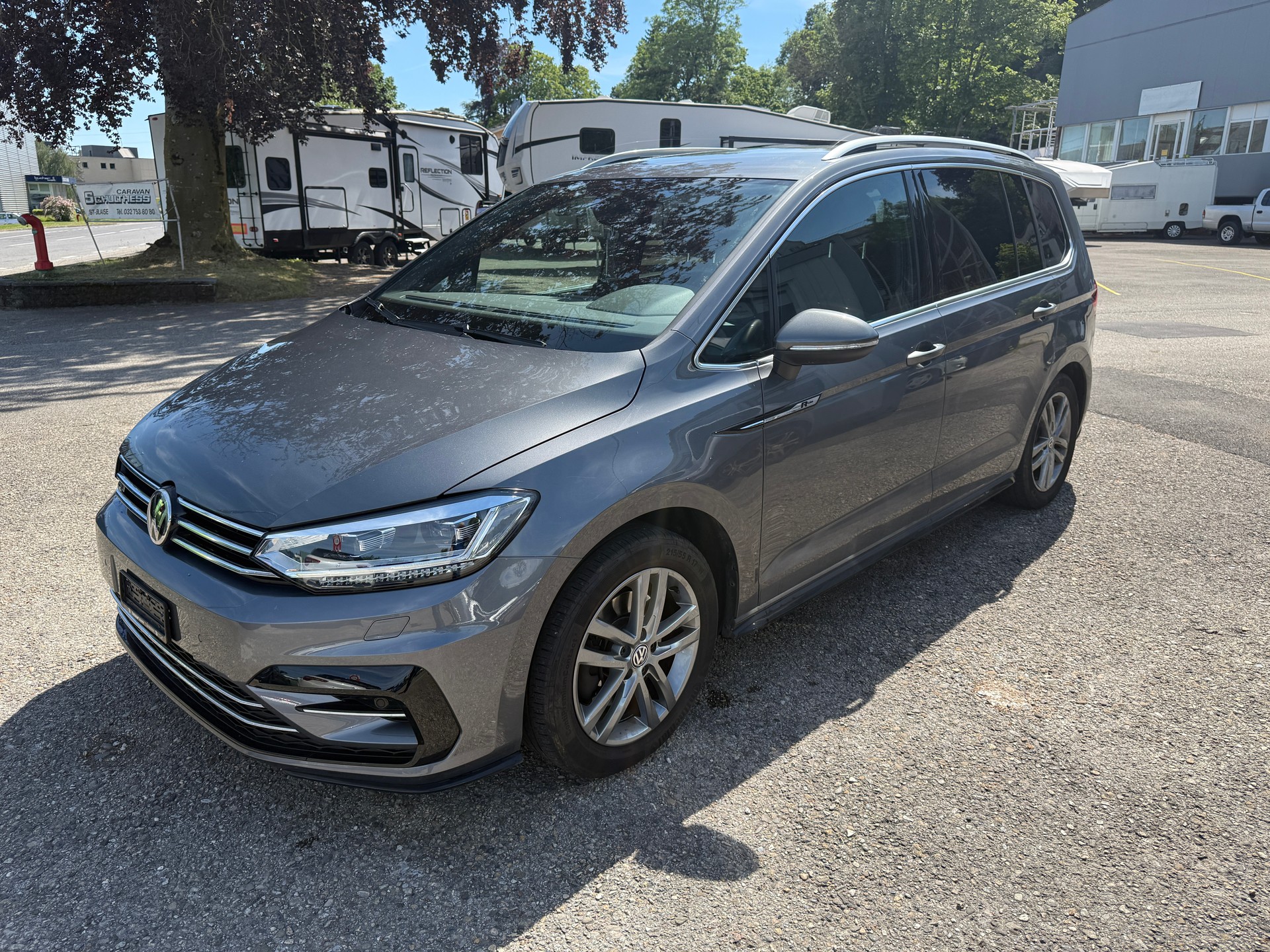 VW Touran 1.4 TSI BlueMotion Technology Highline DSG-image-1