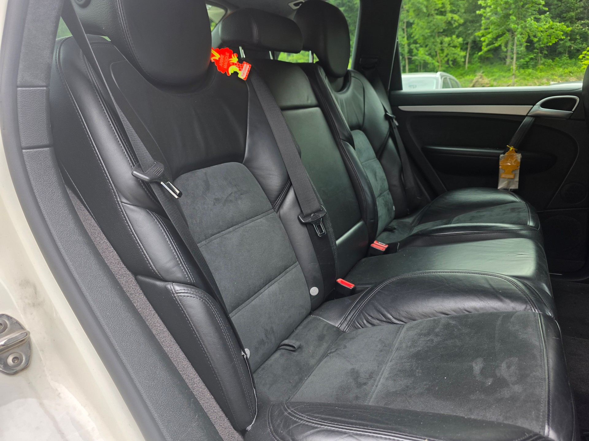 PORSCHE Cayenne GTS Tiptronic Frisch ab MFK / Frisch ab Service / Gratis Lieferung / KANN AUCH ABPLATZ GEKAUFT WERDEN-image-15
