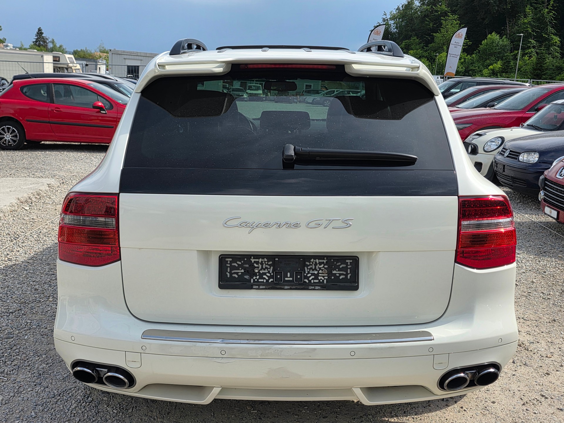 PORSCHE Cayenne GTS Tiptronic Frisch ab MFK / Frisch ab Service / Gratis Lieferung / KANN AUCH ABPLATZ GEKAUFT WERDEN-showroom-element-3