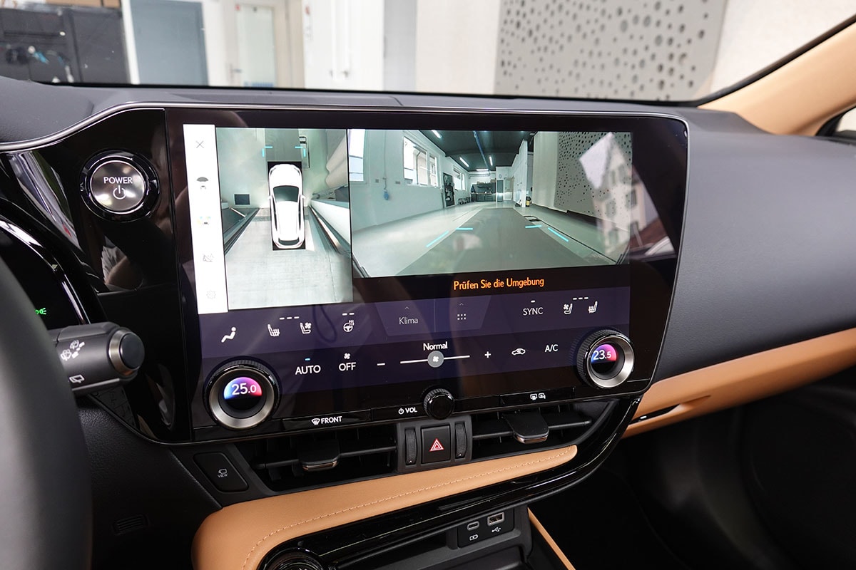 LEXUS NX 450h+ E-FOUR Comfort Pack Interieur-image-11