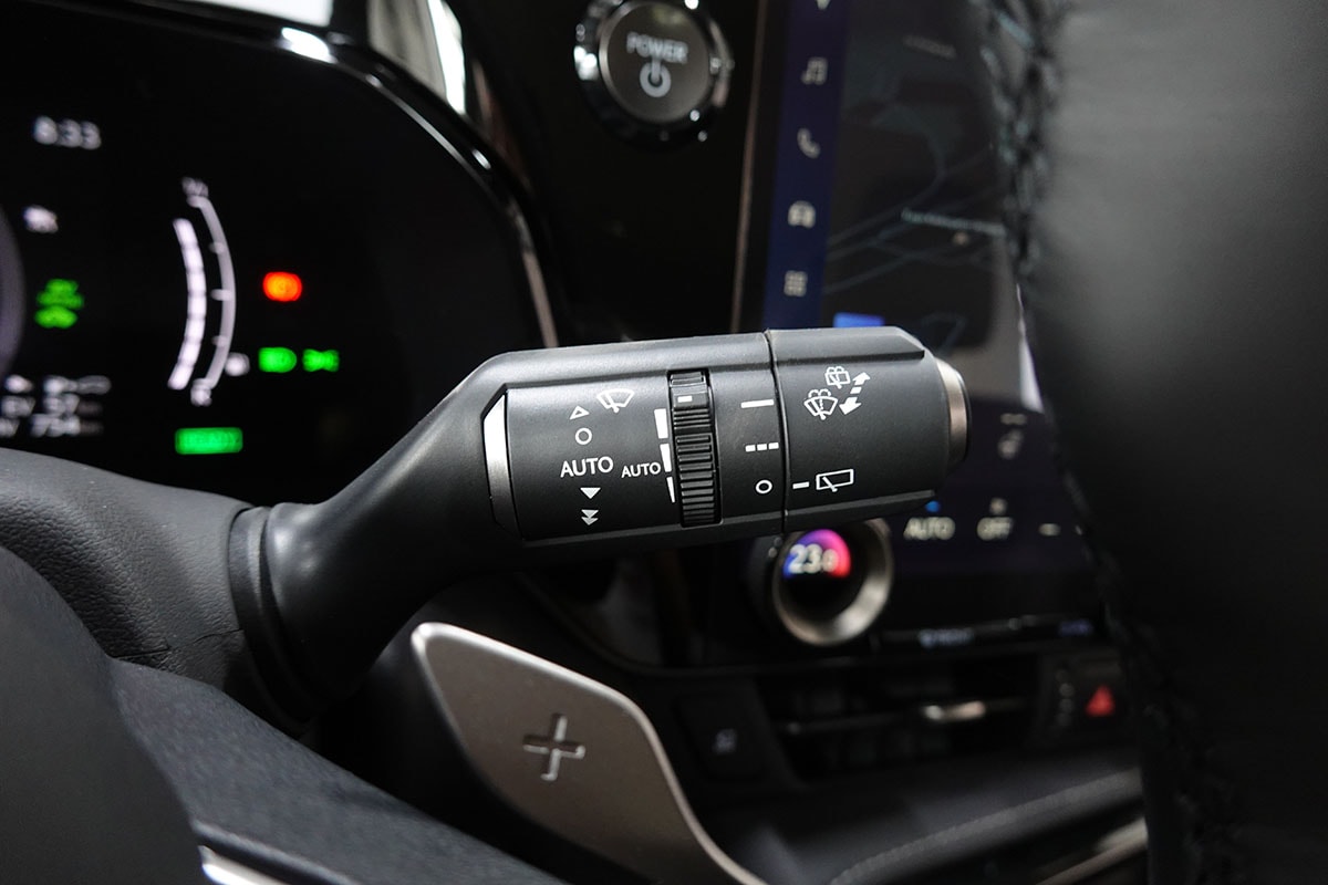LEXUS NX 450h+ E-FOUR Comfort Pack Interieur-image-17