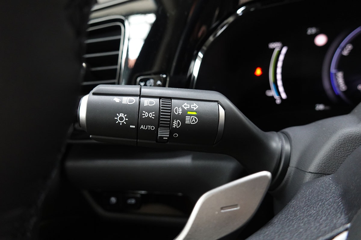 LEXUS NX 450h+ E-FOUR Comfort Pack Interieur-image-16