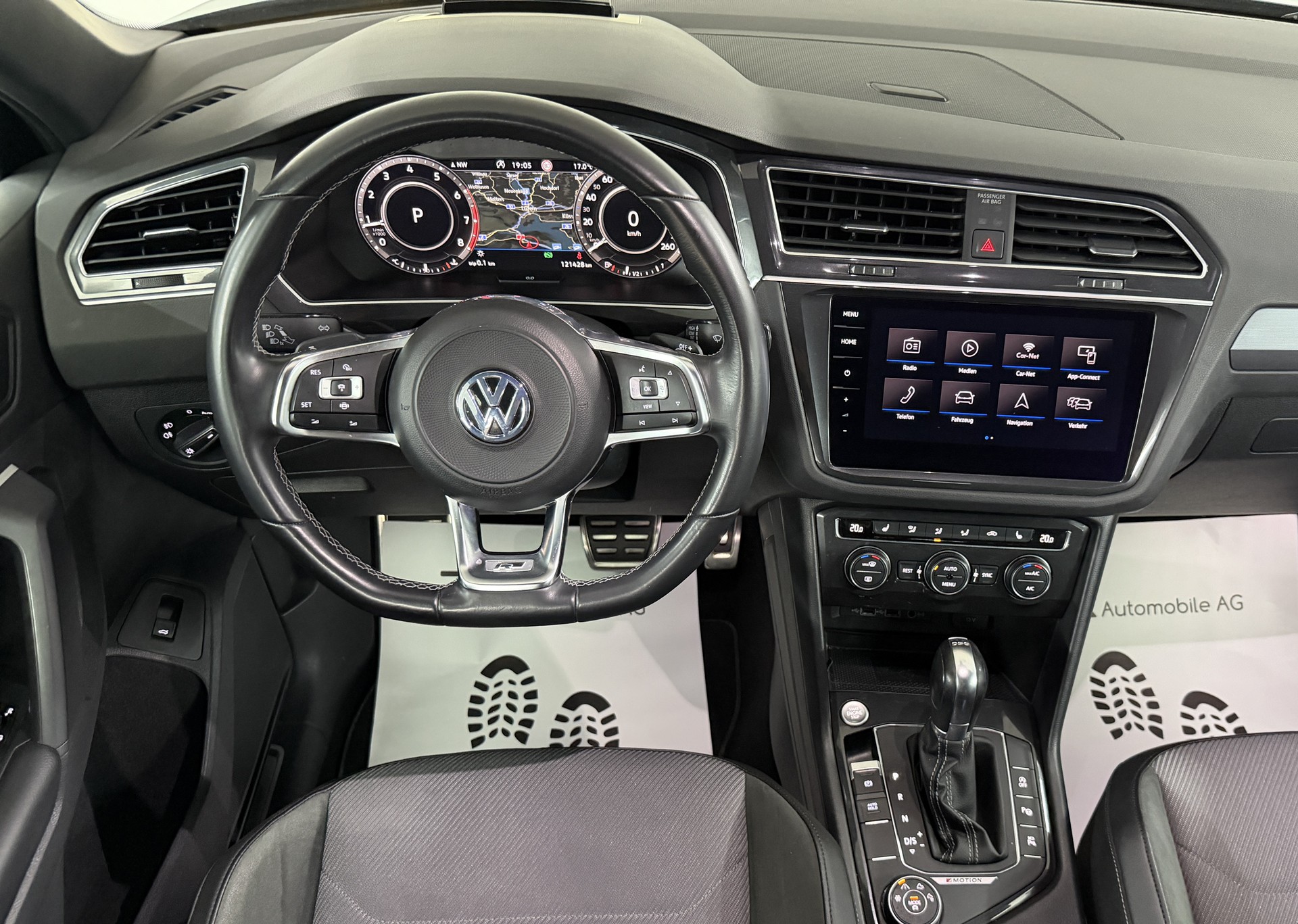 VW Tiguan 2.0TSI High. R-Line 230PS Deep Black 4Motion DSG / 360° Cam / Head-Up-Display / Keyless / Dynamiklenkung / 20J Suzuka /-image-10