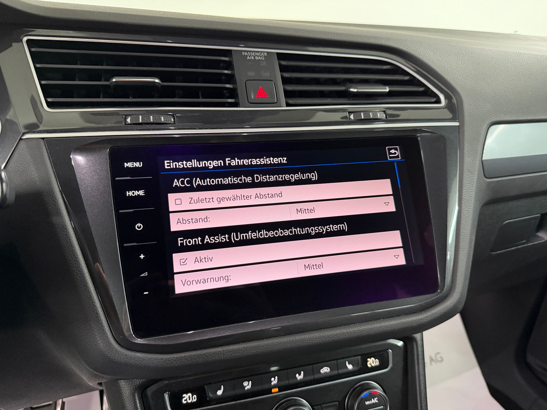 VW Tiguan 2.0TSI High. R-Line 230PS Deep Black 4Motion DSG / 360° Cam / Head-Up-Display / Keyless / Dynamiklenkung / 20J Suzuka /-image-17