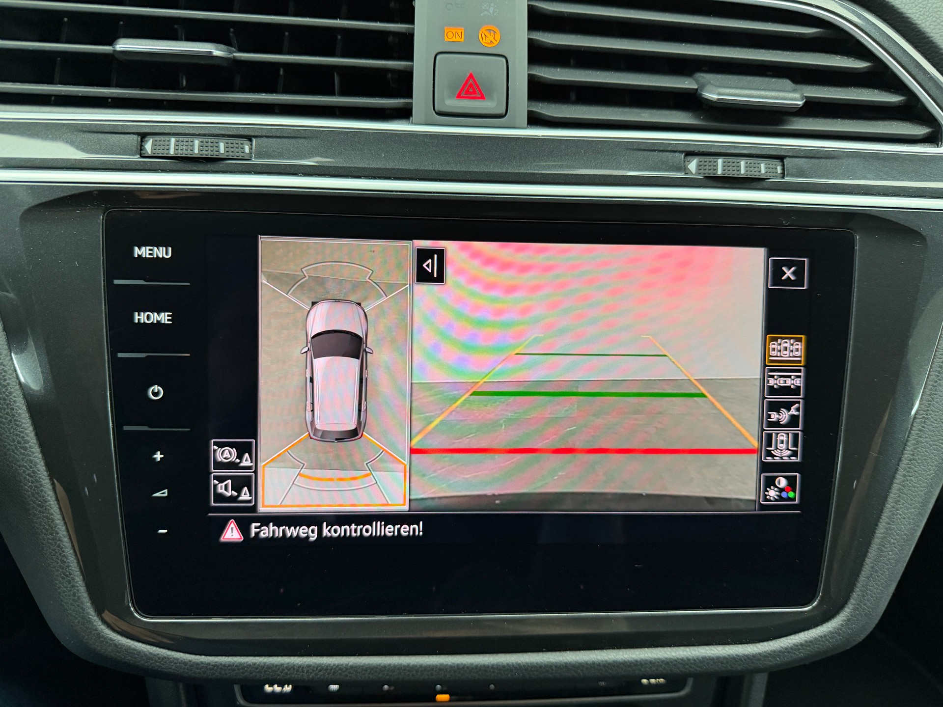 VW Tiguan 2.0TSI High. R-Line 230PS Deep Black 4Motion DSG / 360° Cam / Head-Up-Display / Keyless / Dynamiklenkung / 20J Suzuka /-image-15