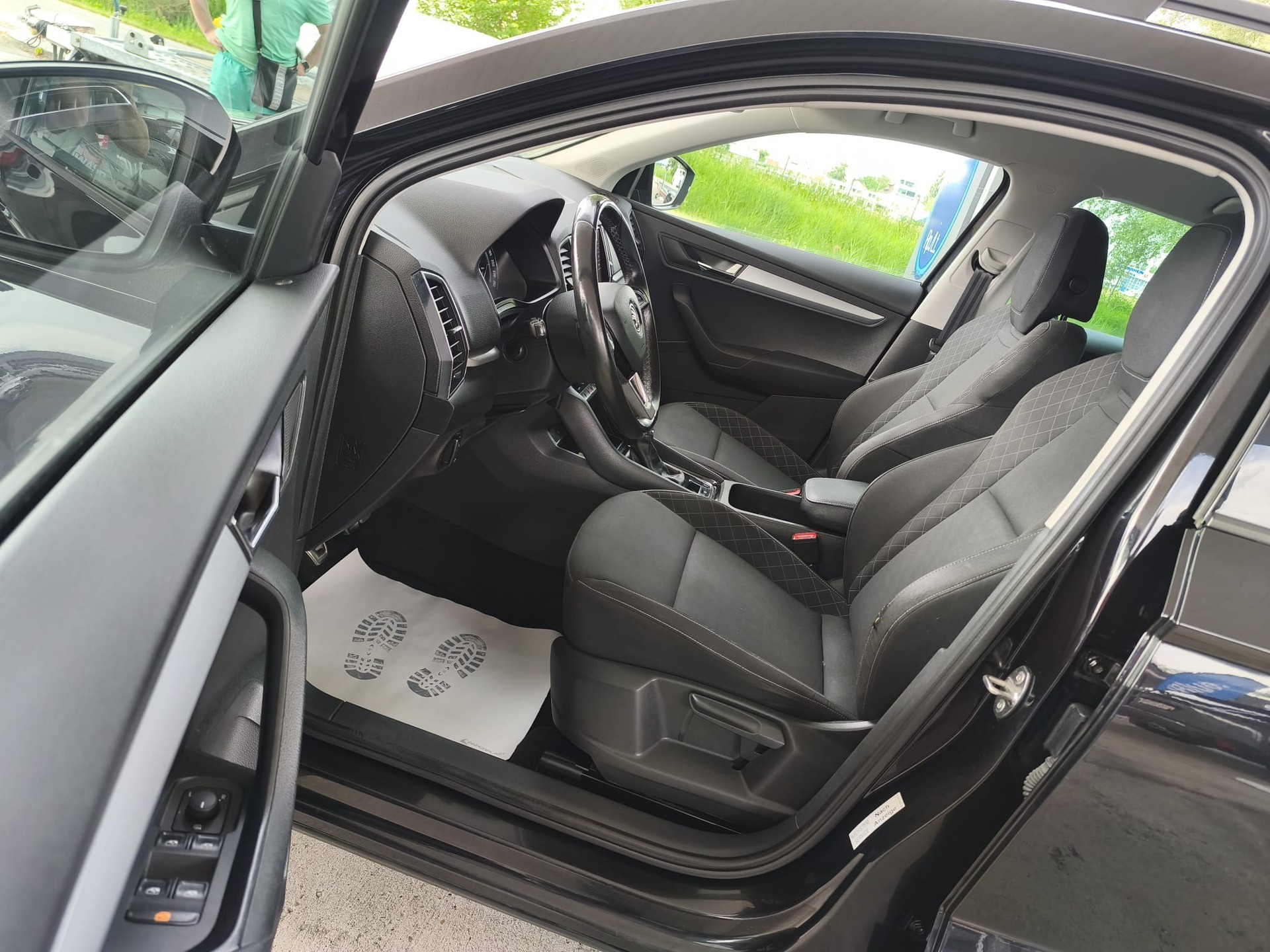 SKODA Karoq 2.0 TDI CR Style 4x4-image-11