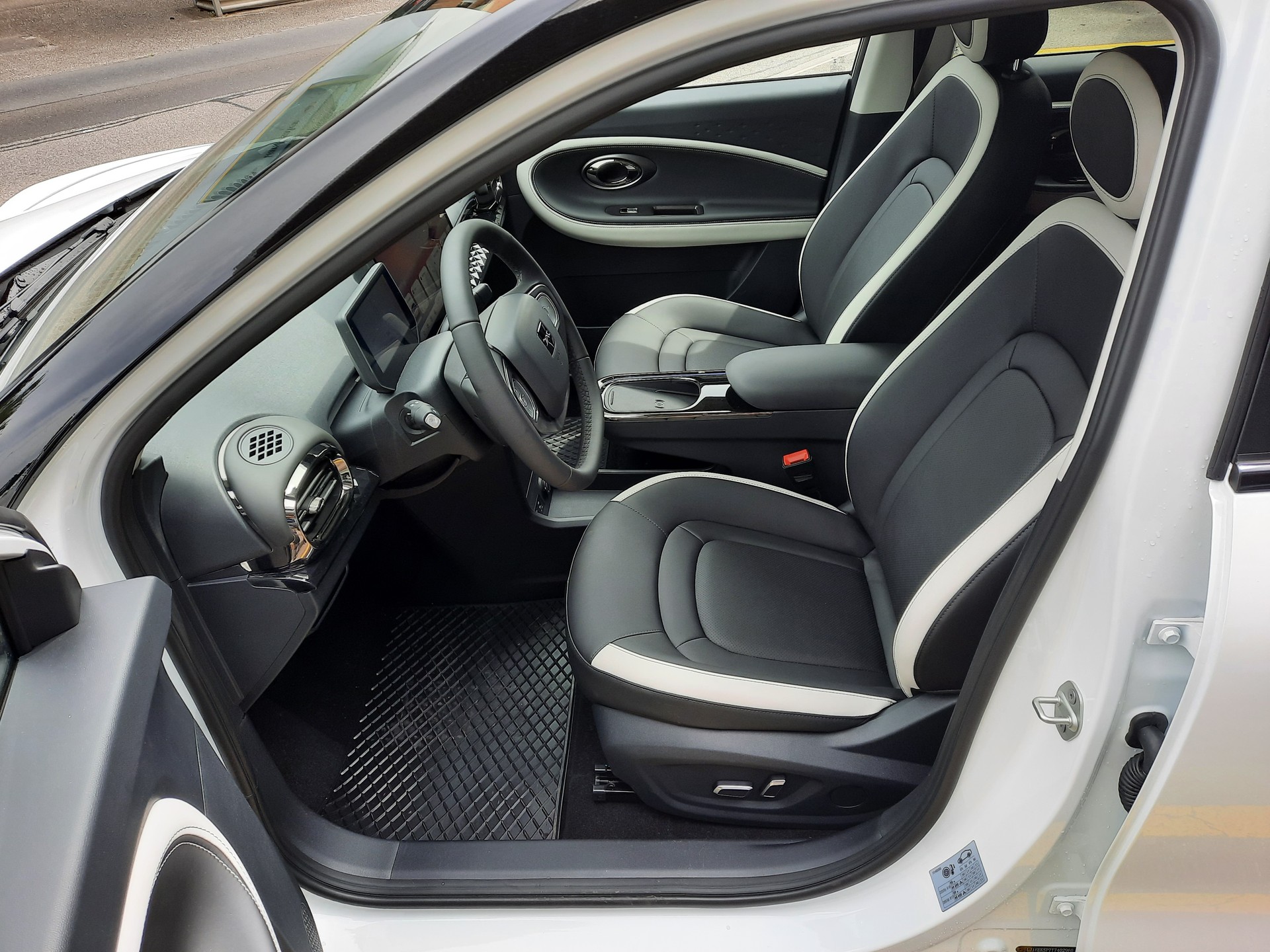 JAC E30X 51 kWh-image-7