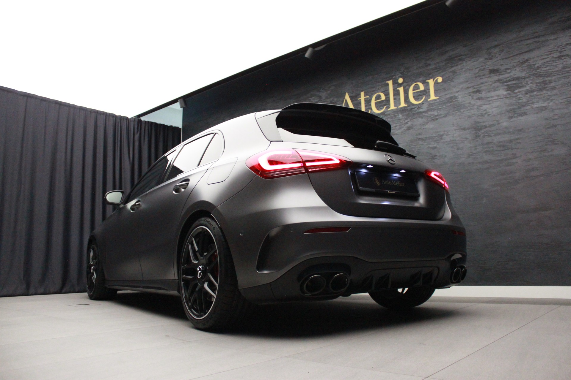 MERCEDES-BENZ A 45 S AMG 4Matic+ Speedshift-image-12
