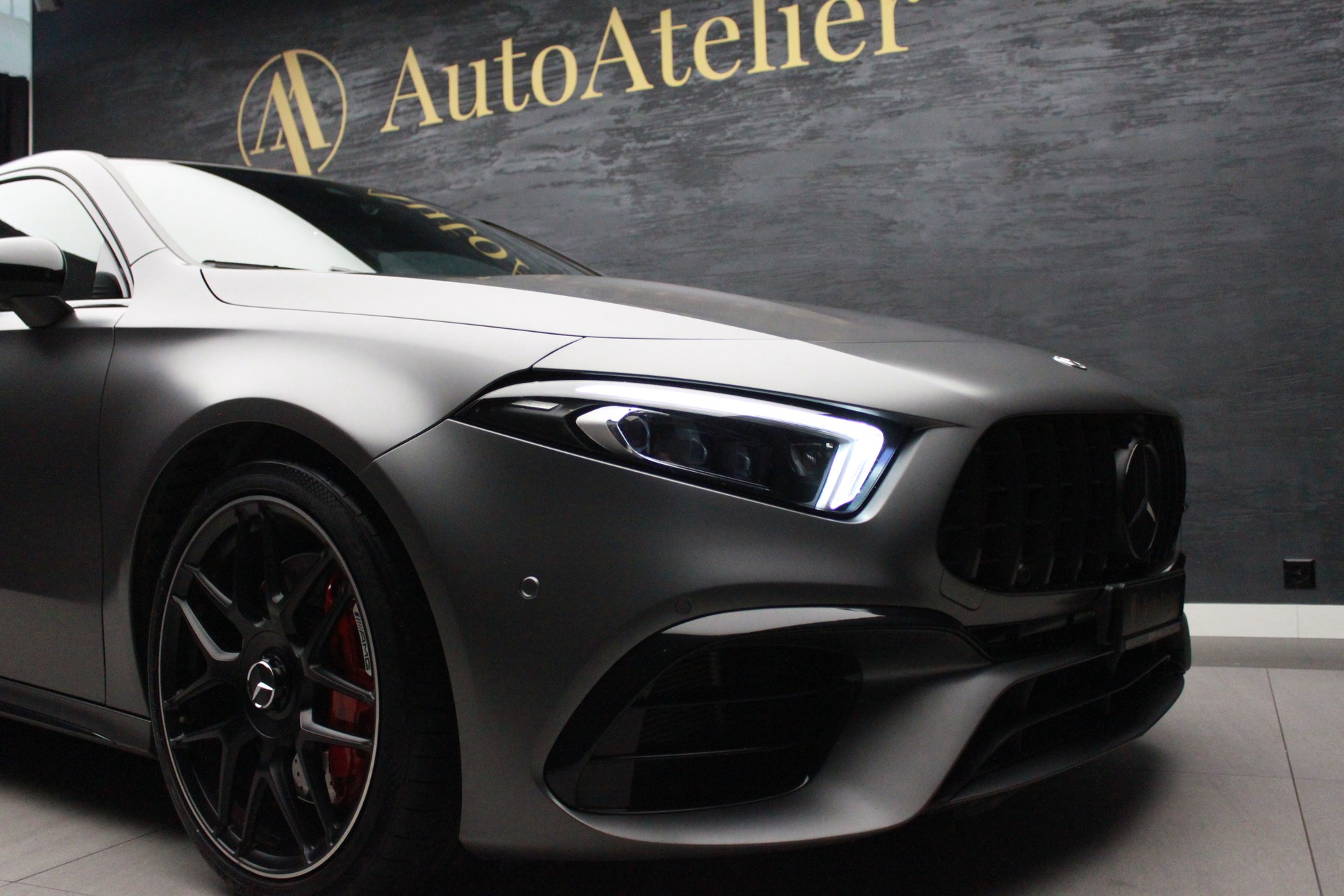 MERCEDES-BENZ A 45 S AMG 4Matic+ Speedshift-image-5