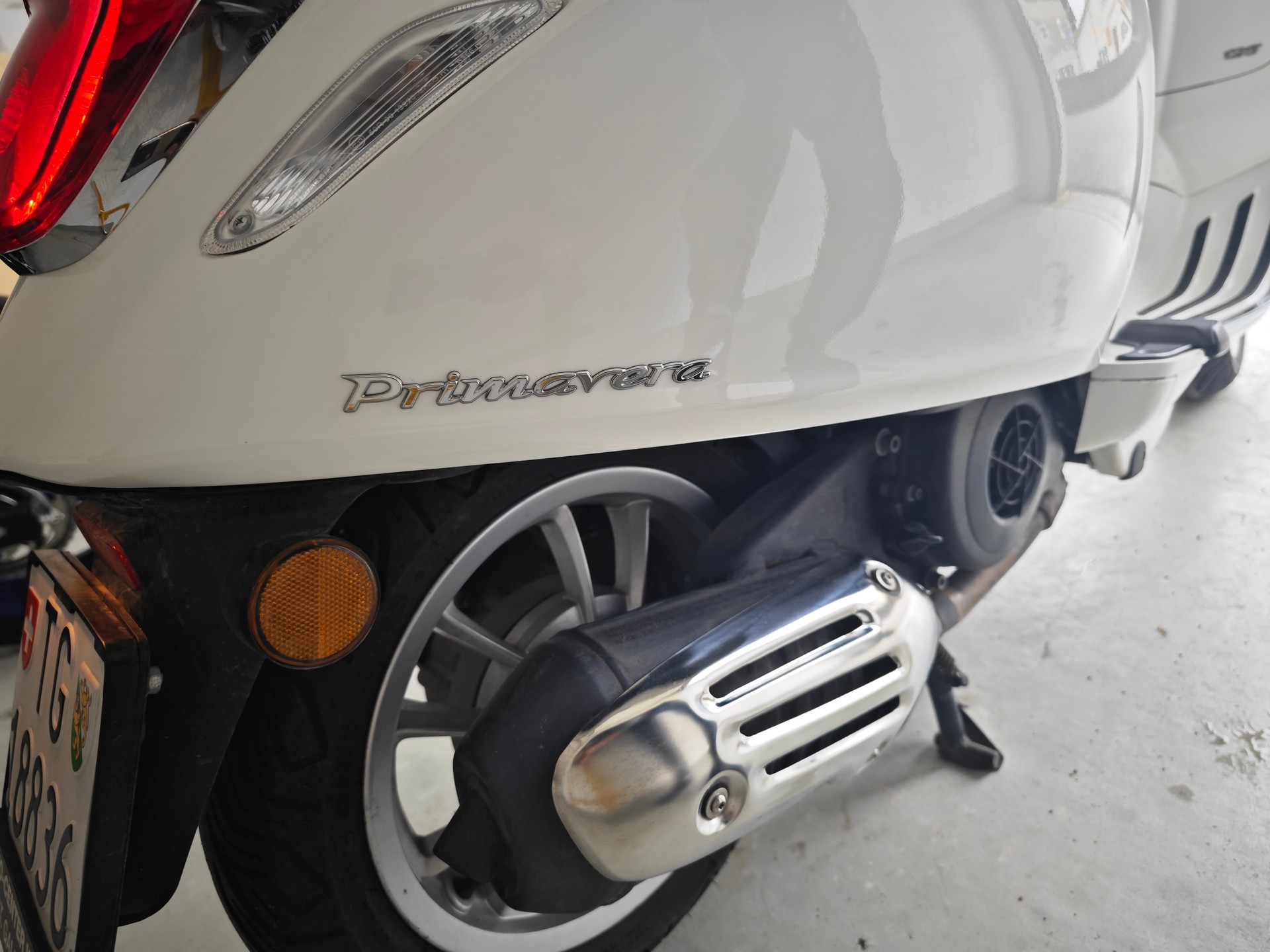 PIAGGIO Vespa 125 Primavera-image-5
