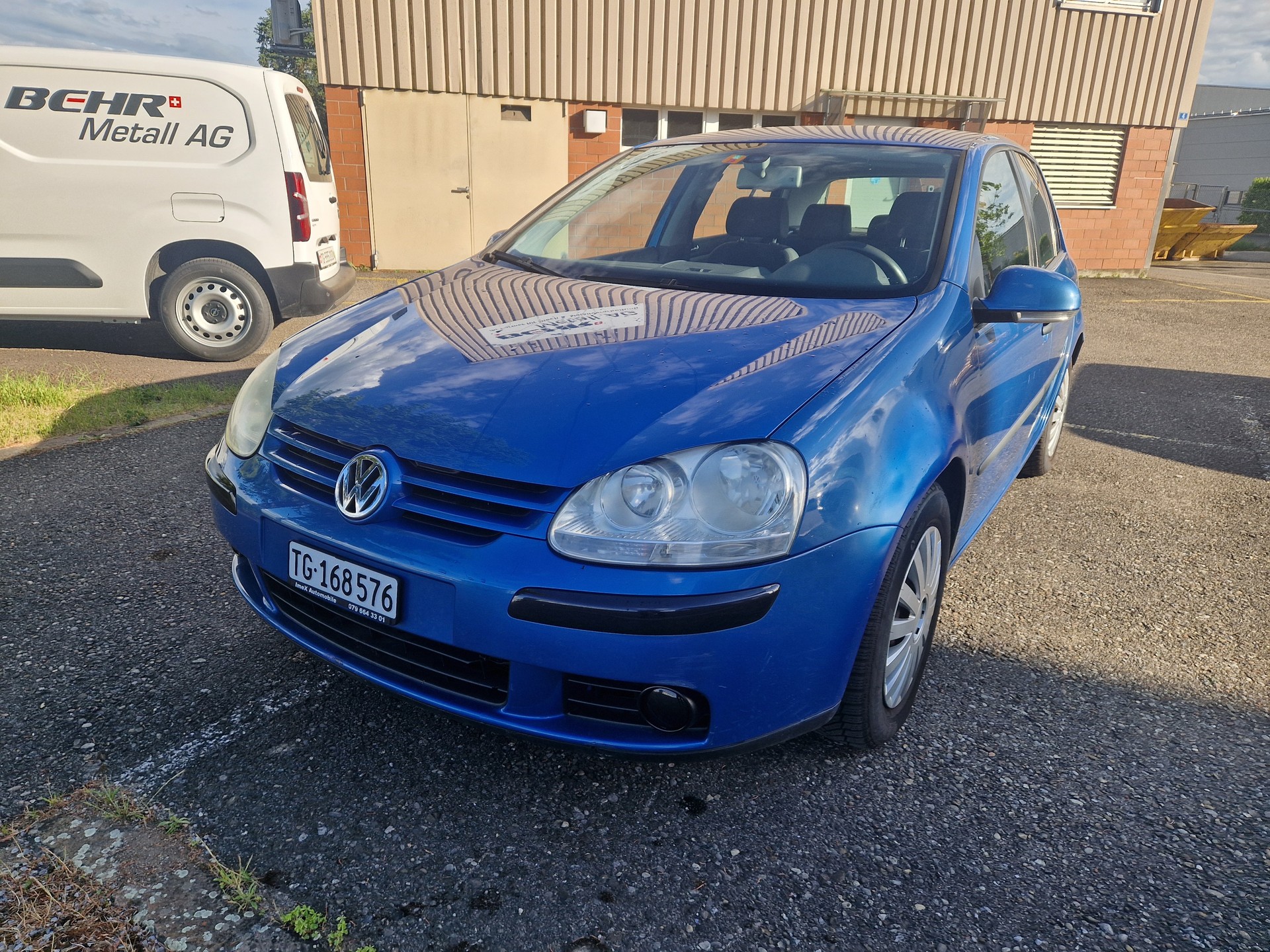 VW Golf 2.0 FSI Comfortline-image-12