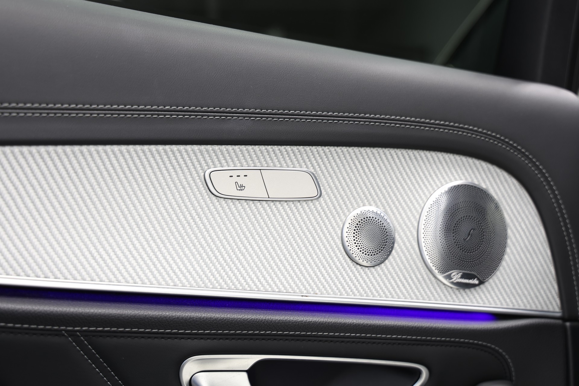 MERCEDES-BENZ E 63 AMG S 4Matic Speedshift MCT *CH-Fahrzeug*Facelift*Carbon Exterieur*-image-28