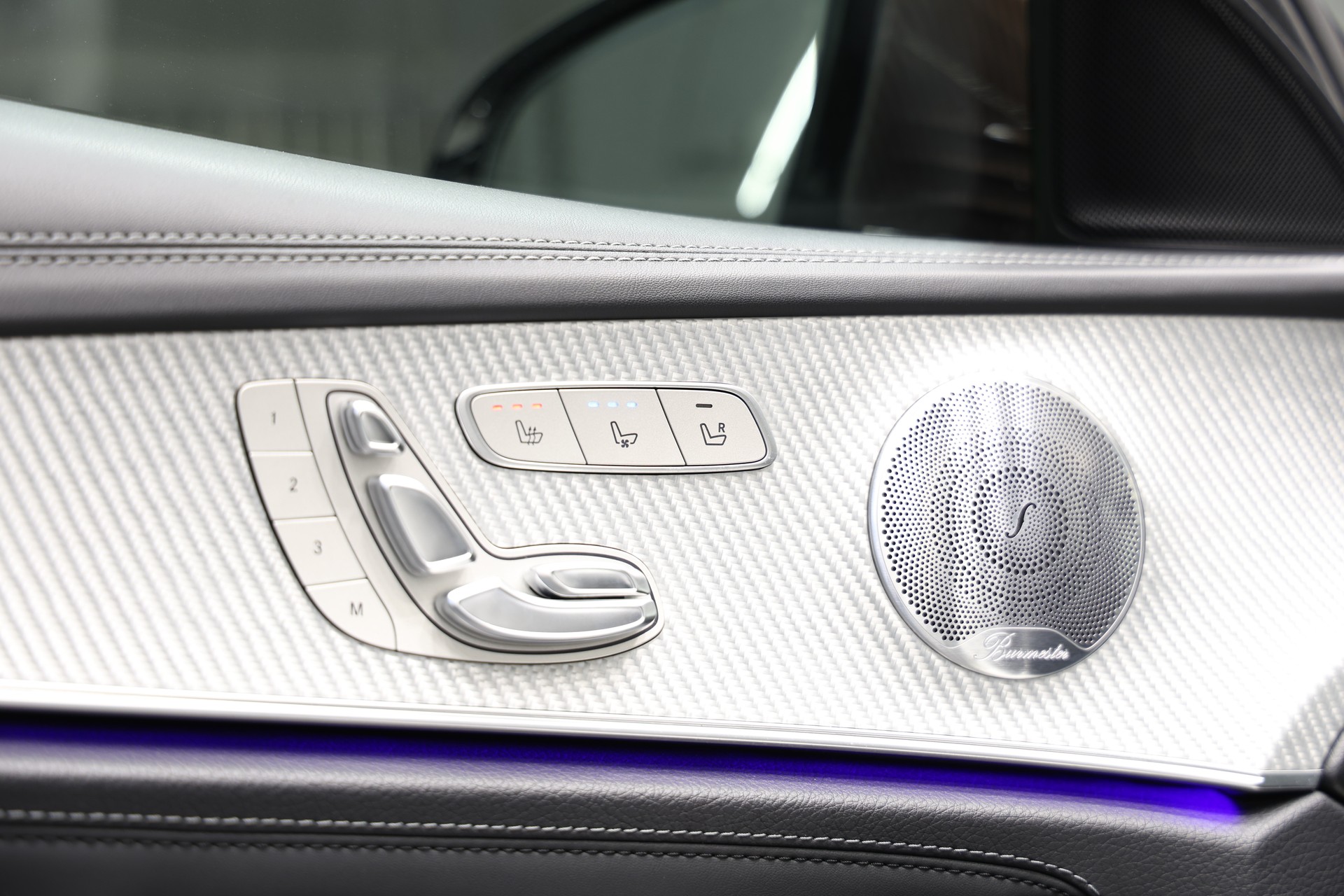 MERCEDES-BENZ E 63 AMG S 4Matic Speedshift MCT *CH-Fahrzeug*Facelift*Carbon Exterieur*-image-27