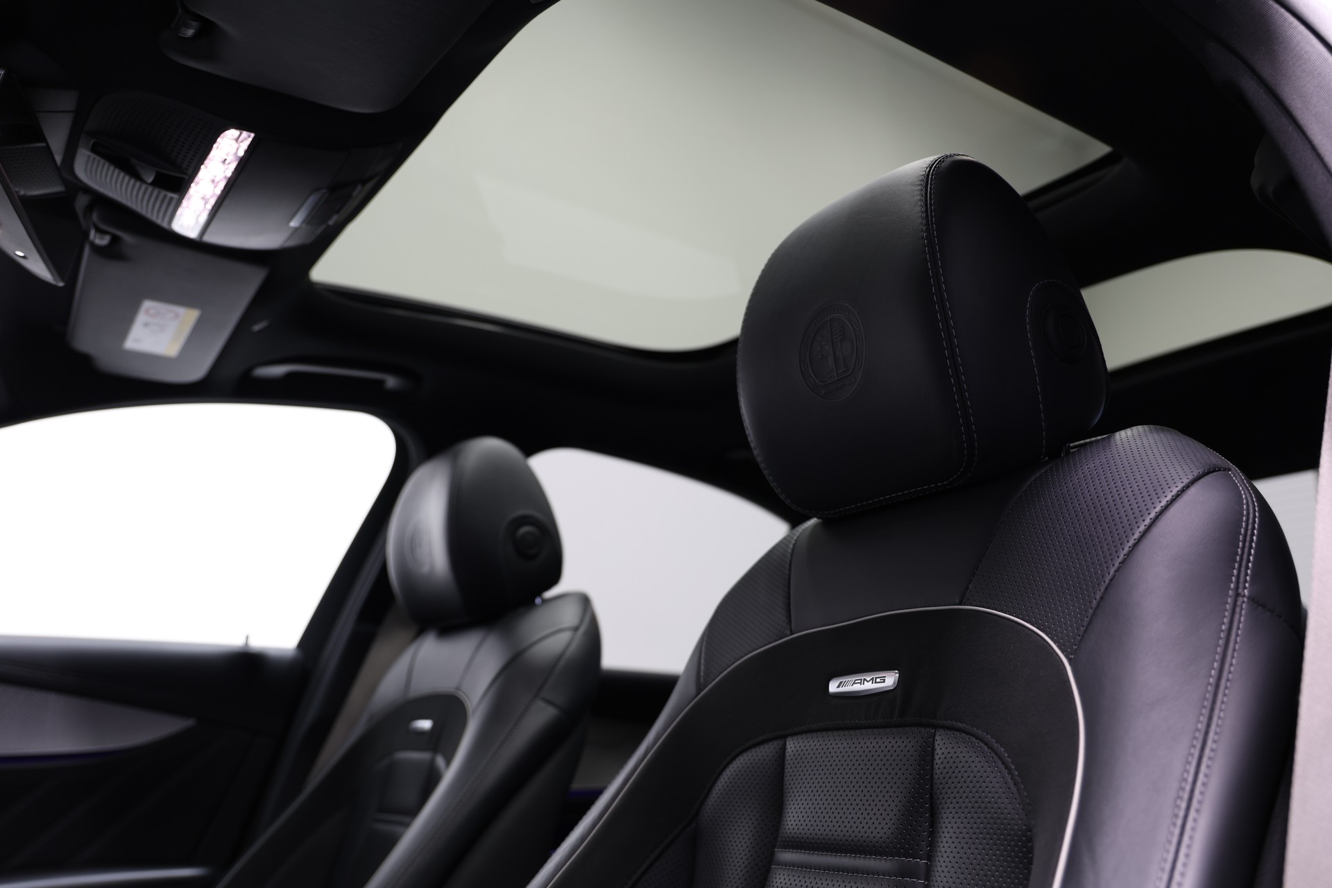 MERCEDES-BENZ E 63 AMG S 4Matic Speedshift MCT *CH-Fahrzeug*Facelift*Carbon Exterieur*-image-20