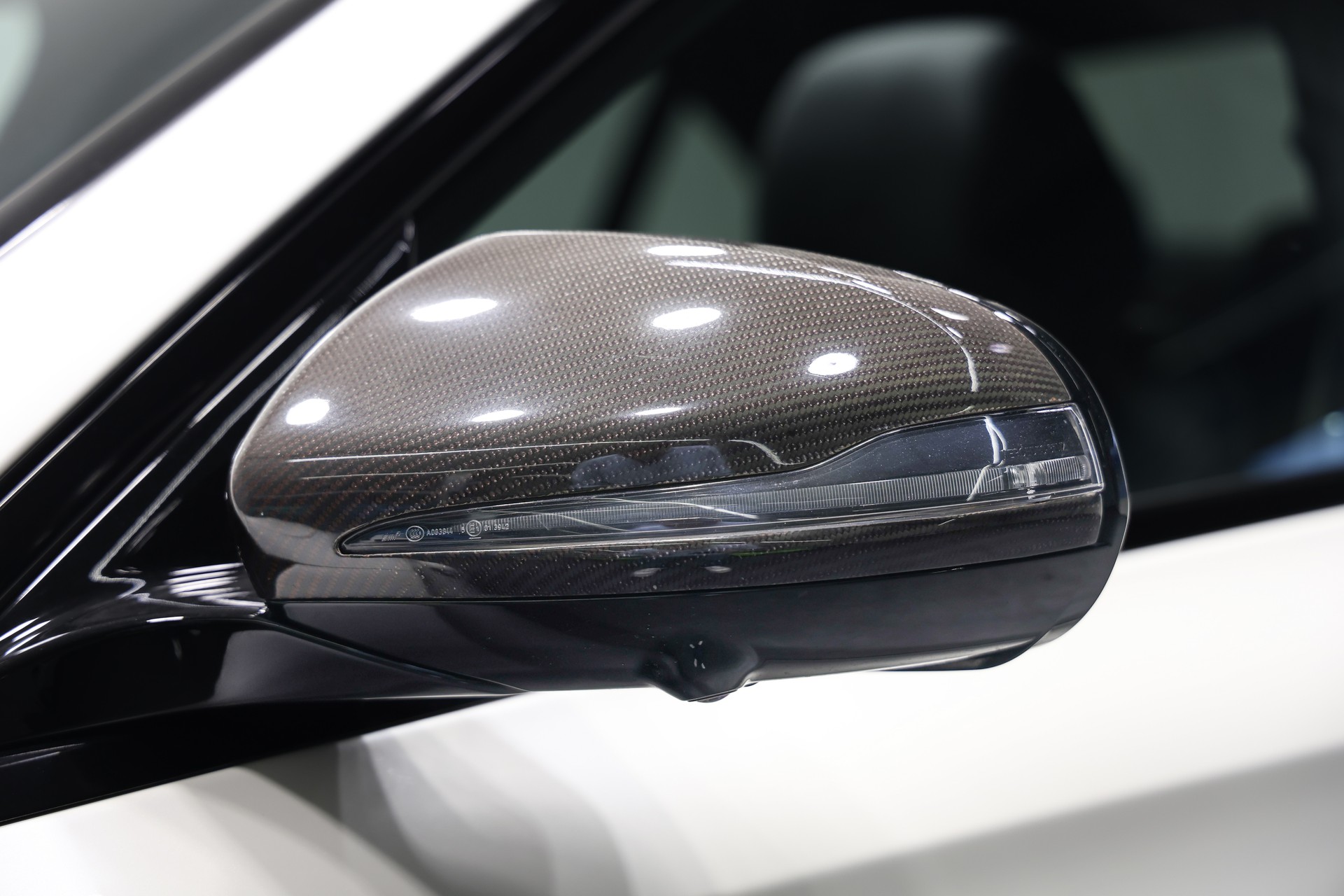 MERCEDES-BENZ E 63 AMG S 4Matic Speedshift MCT *CH-Fahrzeug*Facelift*Carbon Exterieur*-image-21