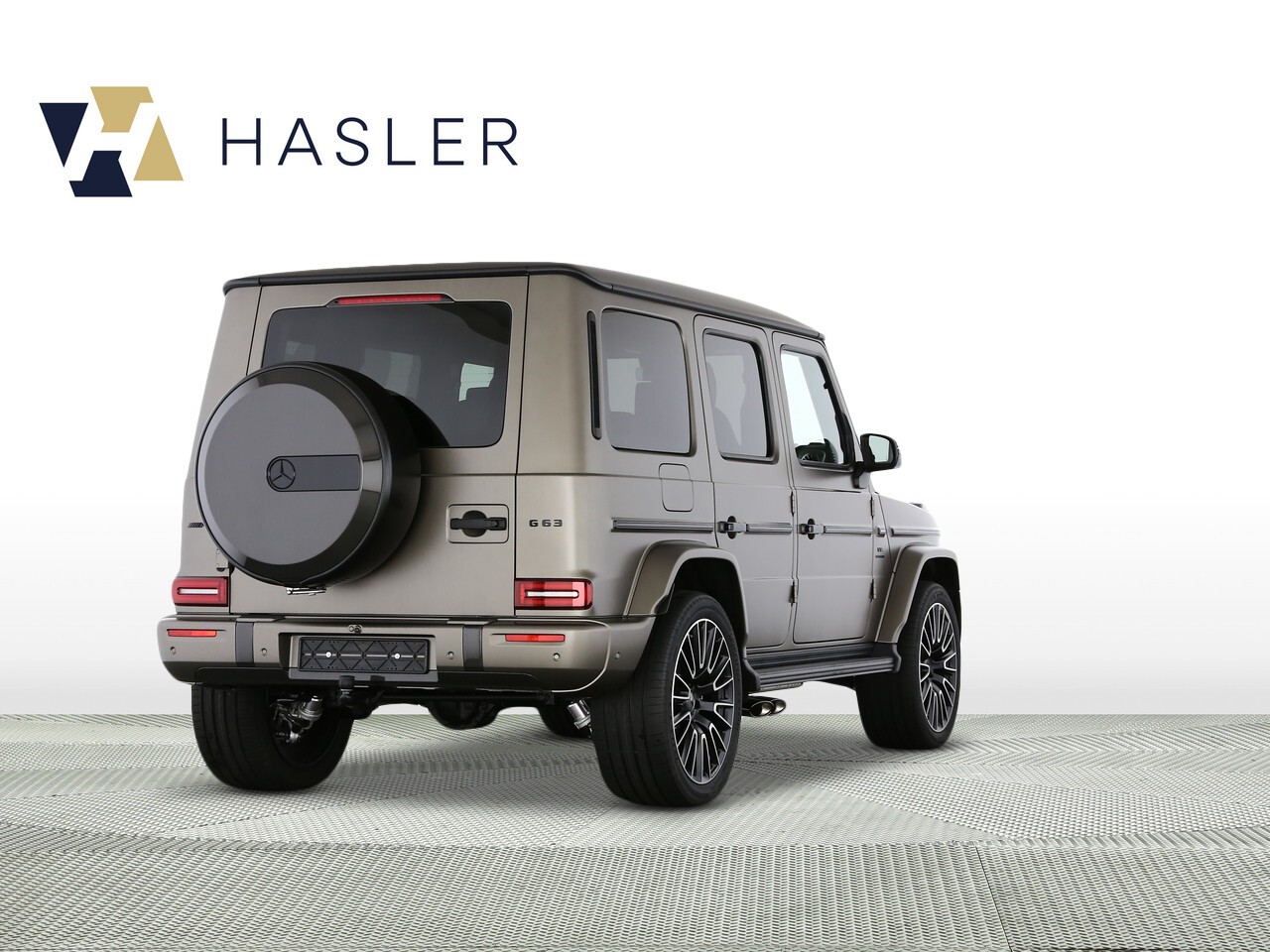 MERCEDES-BENZ G 63 AMG 9G-Tronic-showroom-element-2