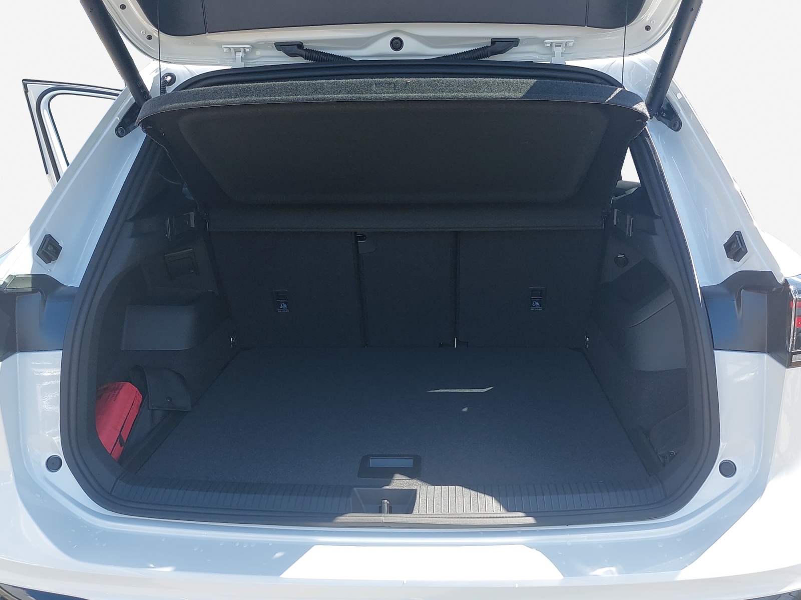 VW Tiguan 2.0 TSI DSG R-Line Plus 4Motion-image-12