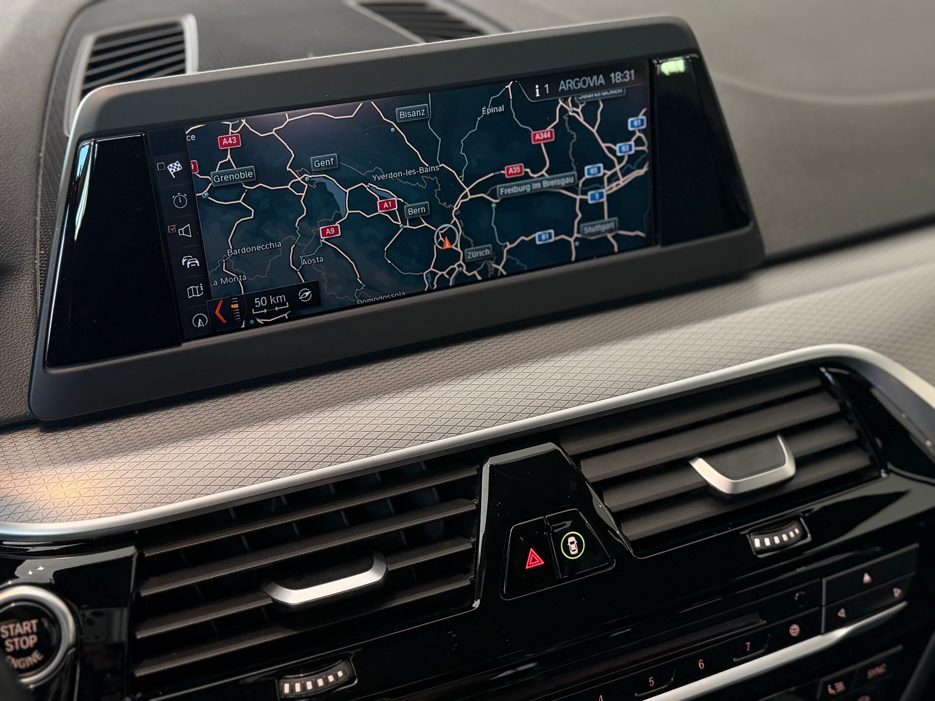 BMW 520d xDrive M Sport Touring Steptronic **Frisch ab MFK**-image-19