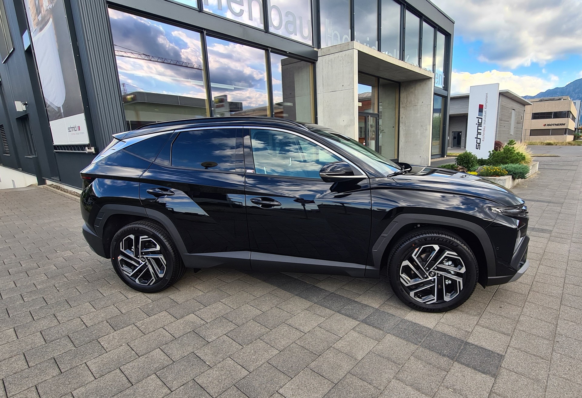HYUNDAI Tucson 1.6 TGDI HEV Vertex Swiss Edition 4WD-showroom-element-2