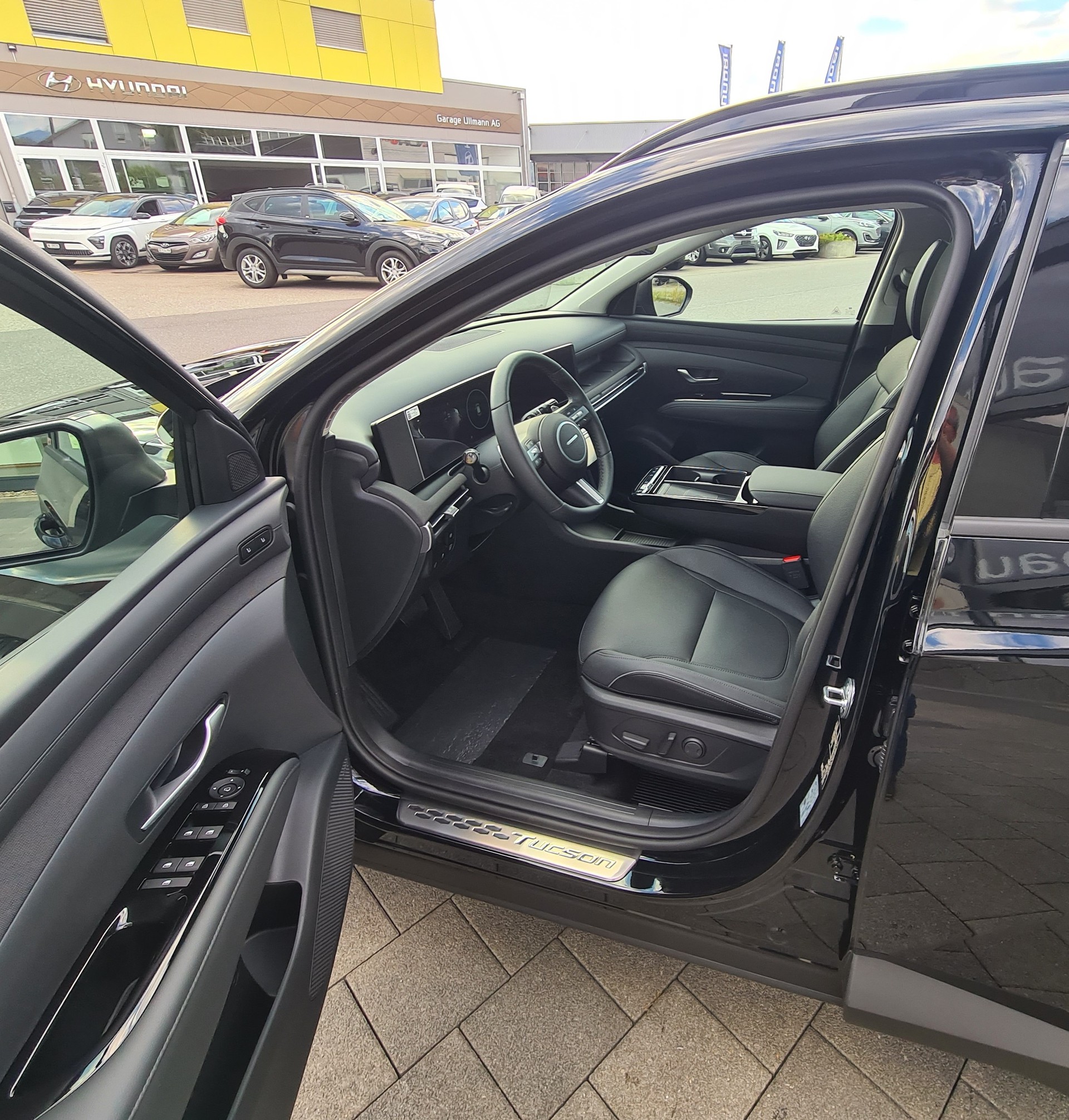 HYUNDAI Tucson 1.6 TGDI HEV Vertex Swiss Edition 4WD-image-9