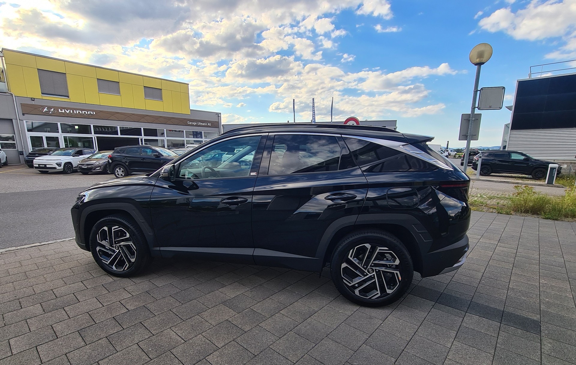 HYUNDAI Tucson 1.6 TGDI HEV Vertex Swiss Edition 4WD-image-6