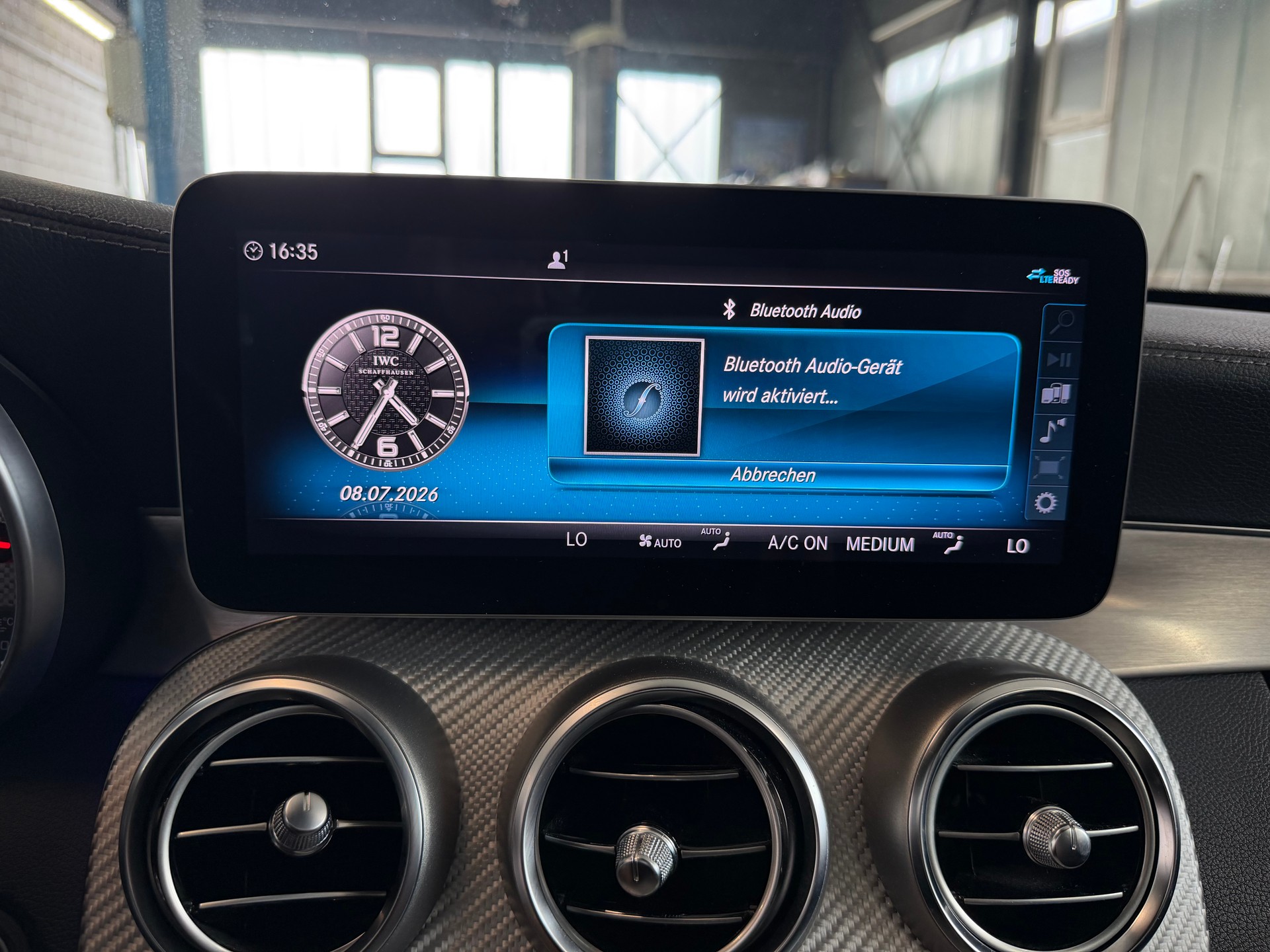 MERCEDES-BENZ C 63 AMG Speedshift | Frisch MFK | Multibeam LED | Burmester | Pano Dach-image-24