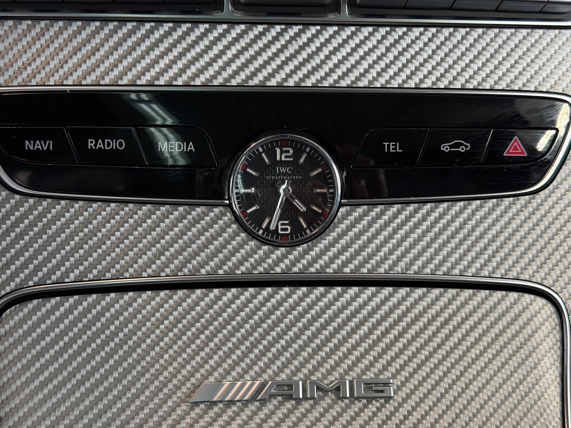 MERCEDES-BENZ C 63 AMG Speedshift | Frisch MFK | Multibeam LED | Burmester | Pano Dach-image-20