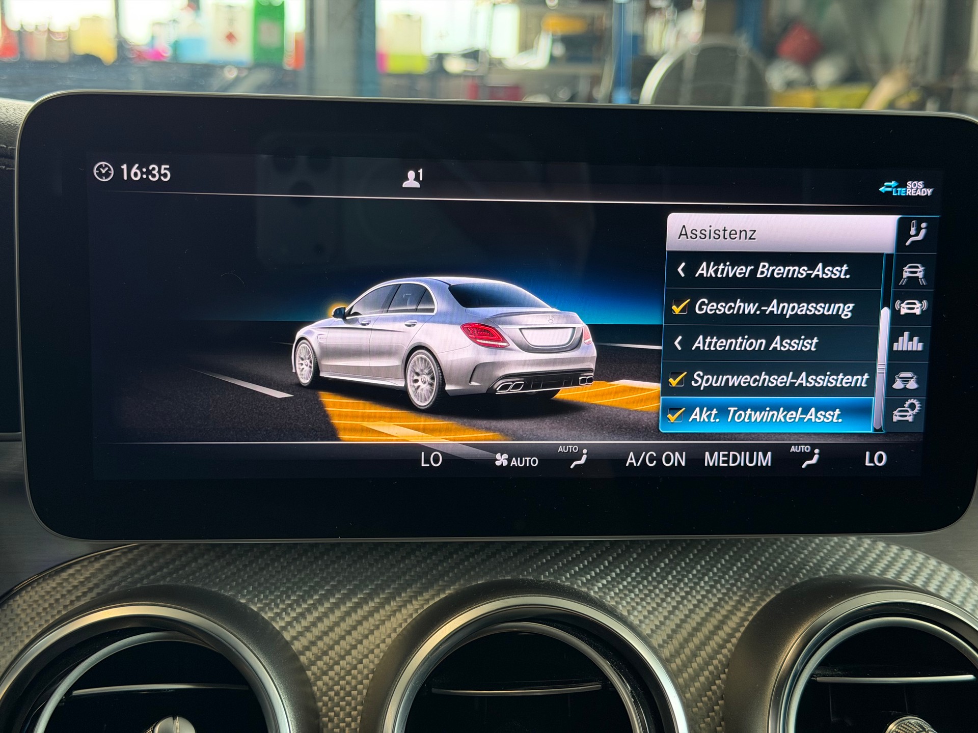 MERCEDES-BENZ C 63 AMG Speedshift | Frisch MFK | Multibeam LED | Burmester | Pano Dach-image-28