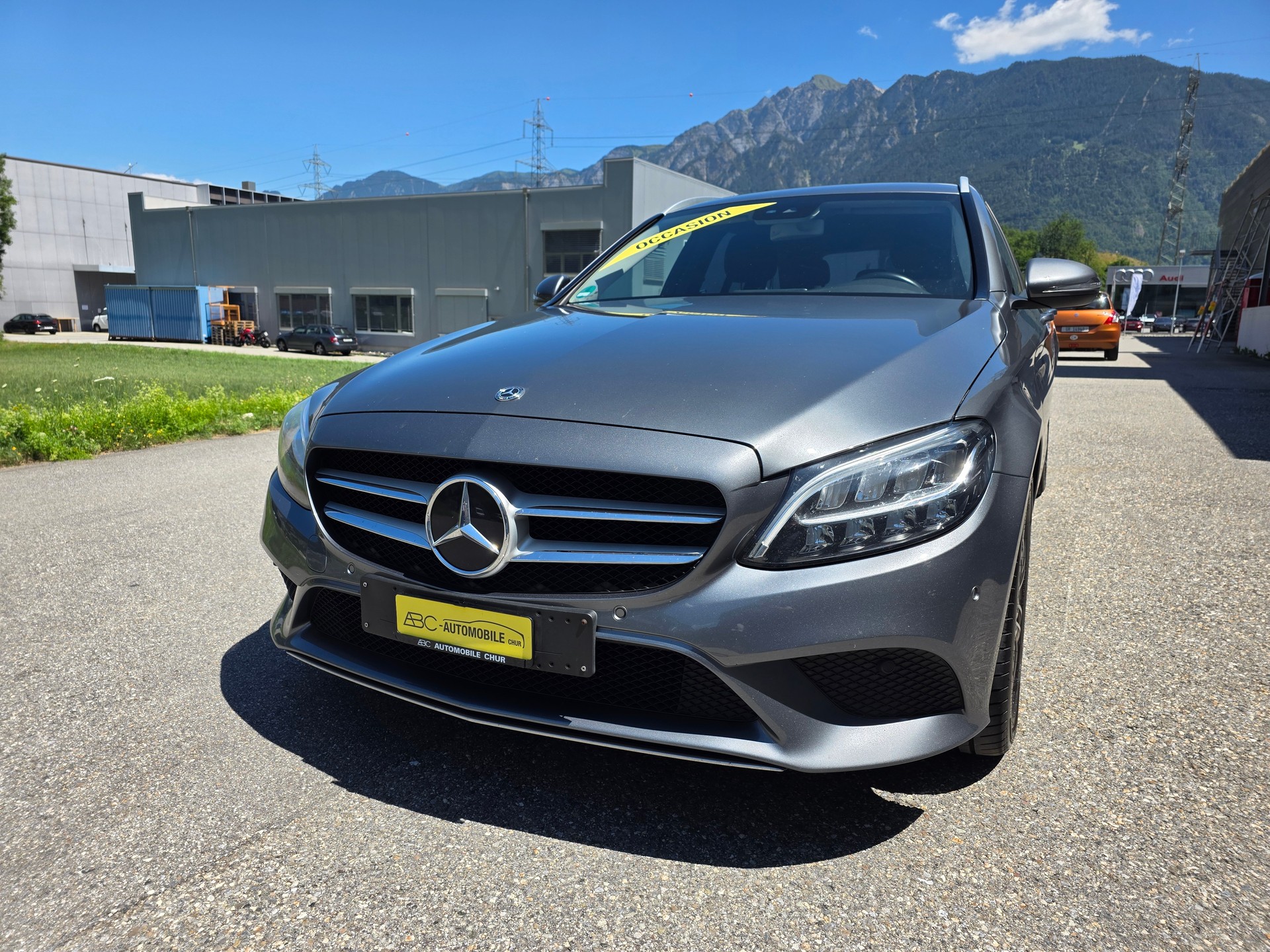 MERCEDES-BENZ C 220 d 9G-Tronic-showroom-element-2