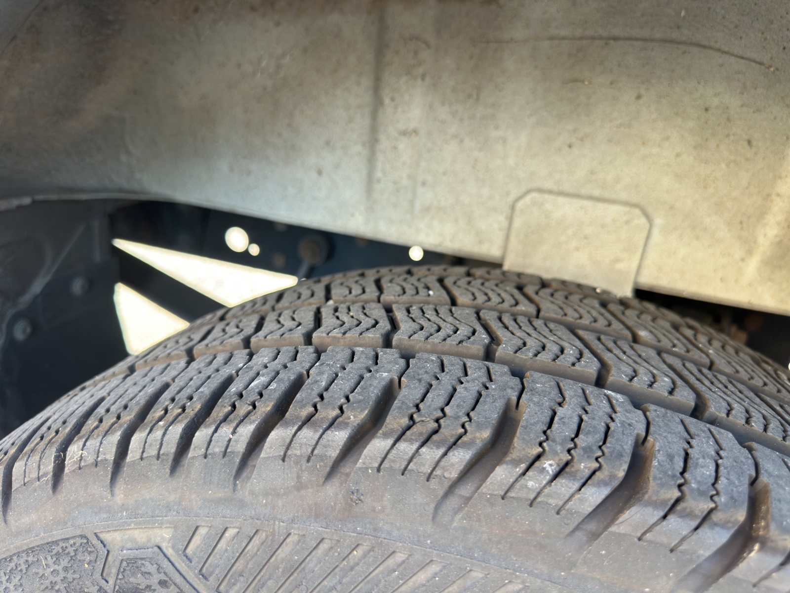 IVECO 35S14V Daily-image-24