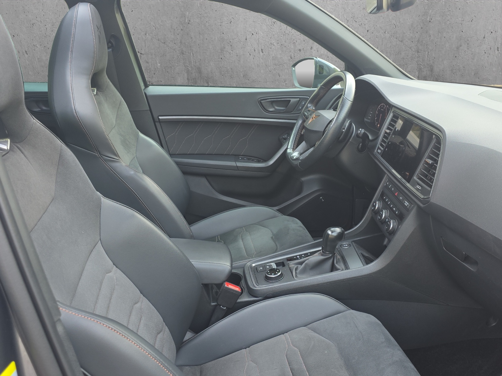 CUPRA Ateca 2.0TSI 4Drive DSG R "Umbau"-image-9