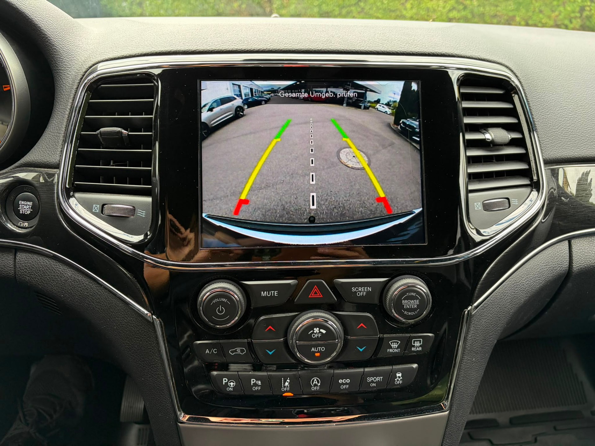 JEEP Grand Cherokee 3.0 CRD Trailhawk Automatic-image-11