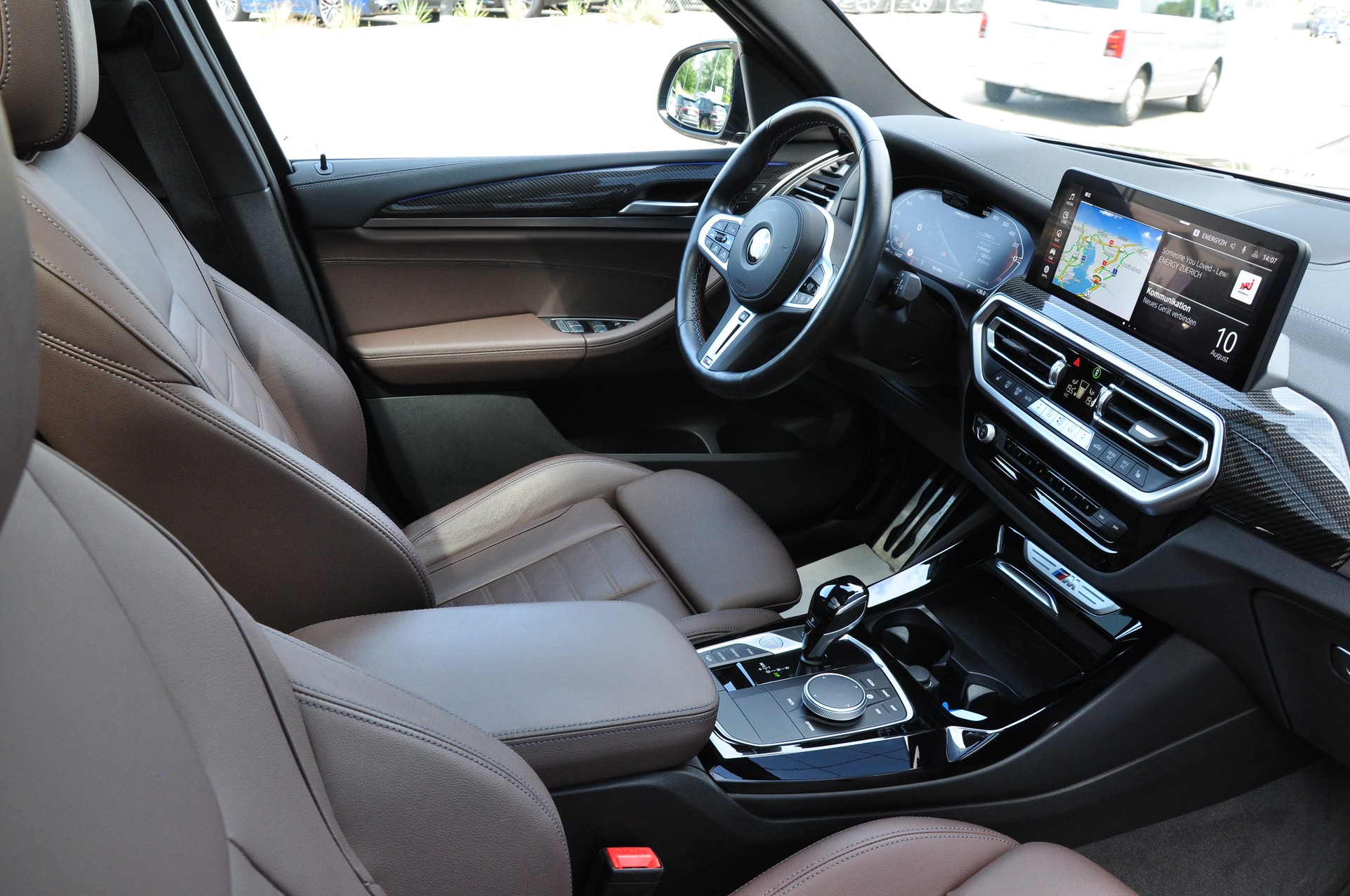BMW X3 M40i xDrive-image-14