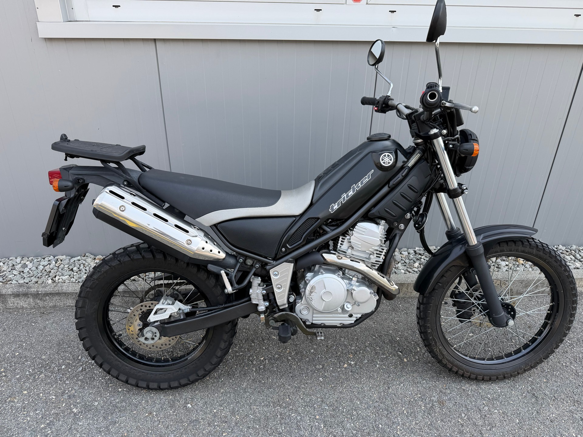 YAMAHA XG 250 Tricker-image-5