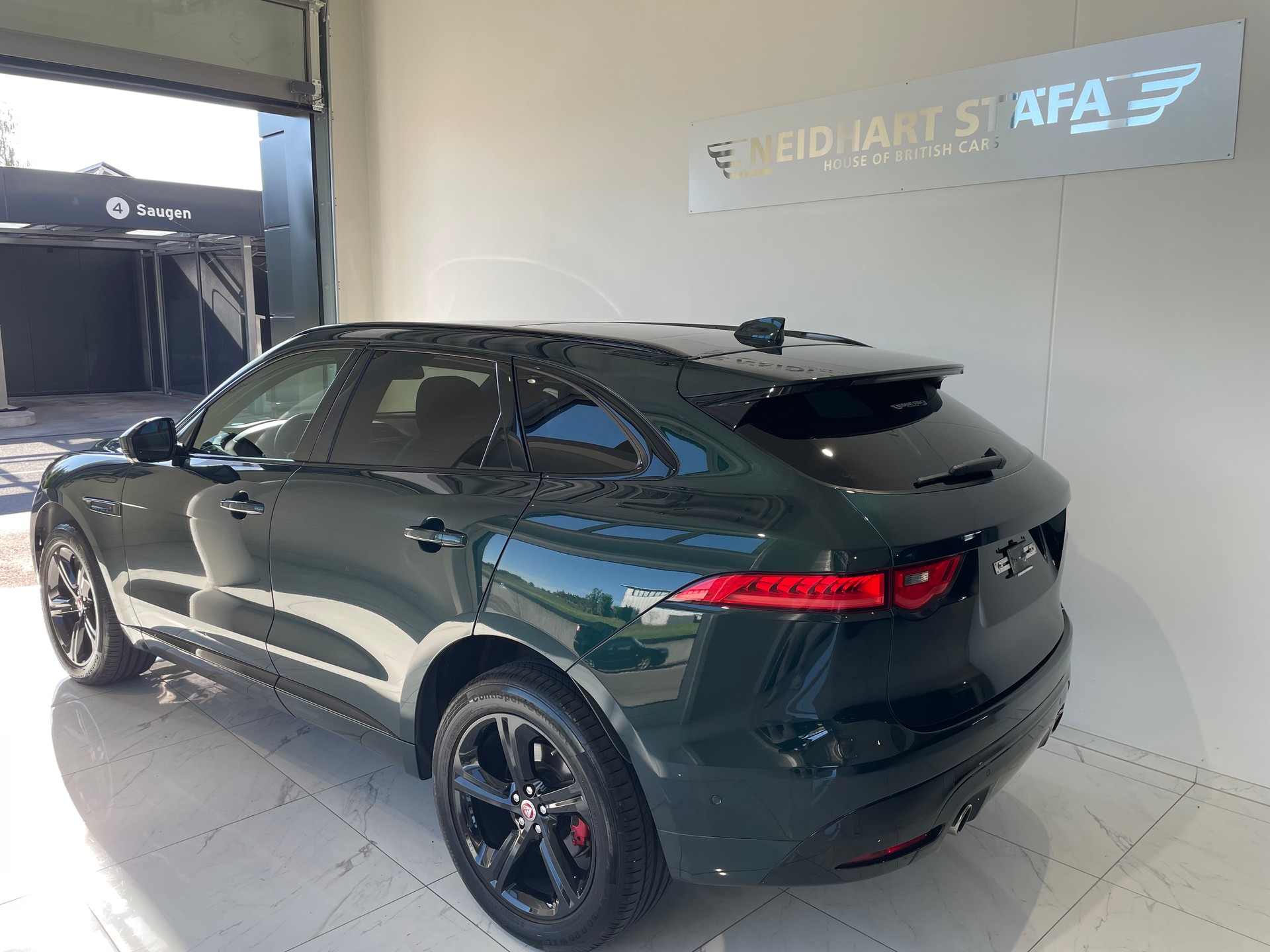 JAGUAR F-Pace 3.0 V6 S AWD Automatik-showroom-element-2