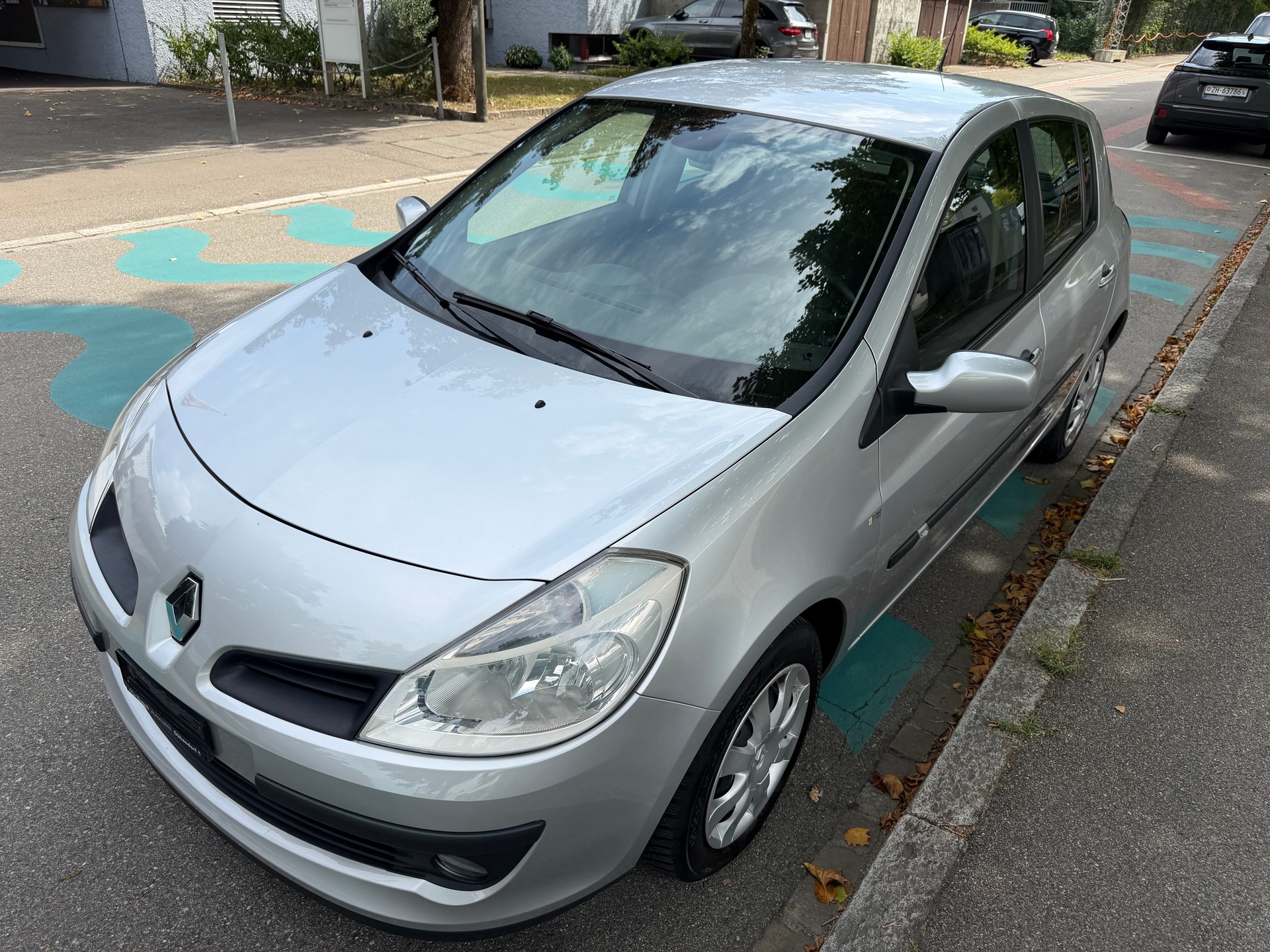 RENAULT Clio 1.2 16V Turbo Expression-showroom-element-2