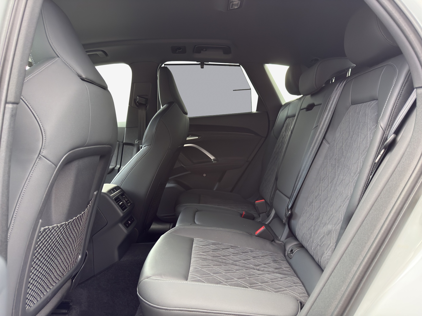 AUDI Q5 TDI quattro 150 kW S-tronic-image-11