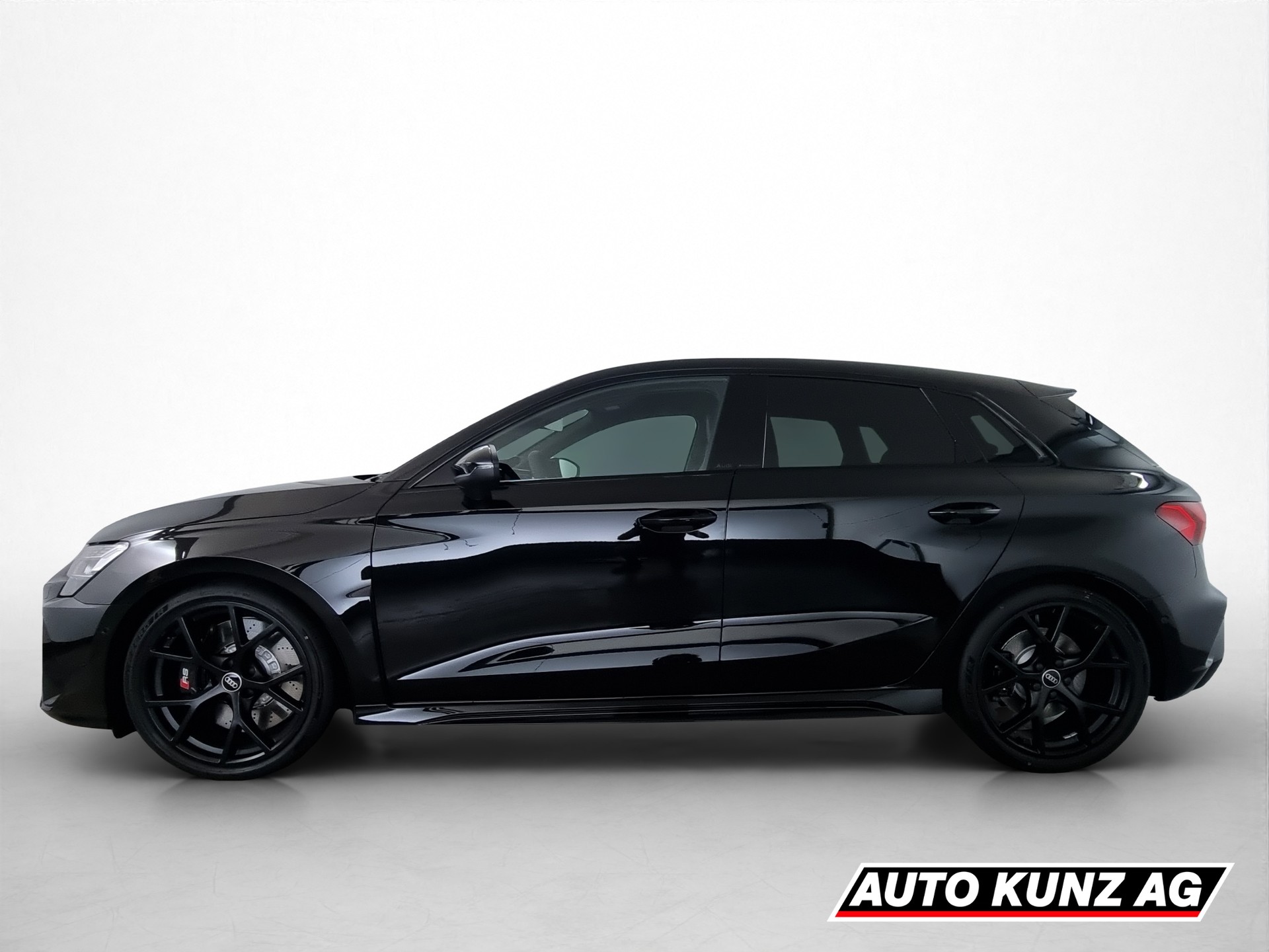 AUDI RS3 Sportback 2.5 TSI quattro S-tronic-showroom-element-2