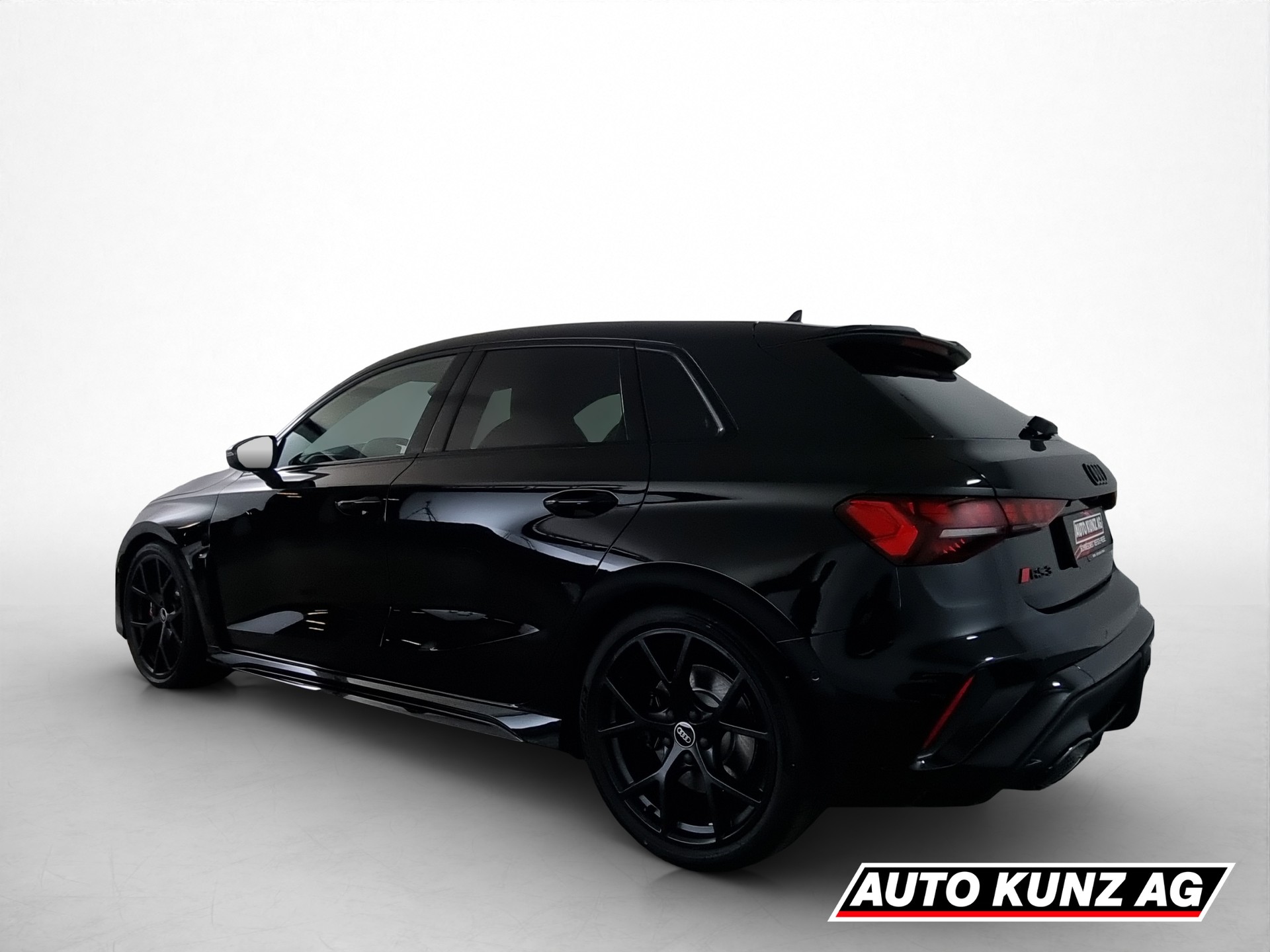 AUDI RS3 Sportback 2.5 TSI quattro S-tronic-showroom-element-3